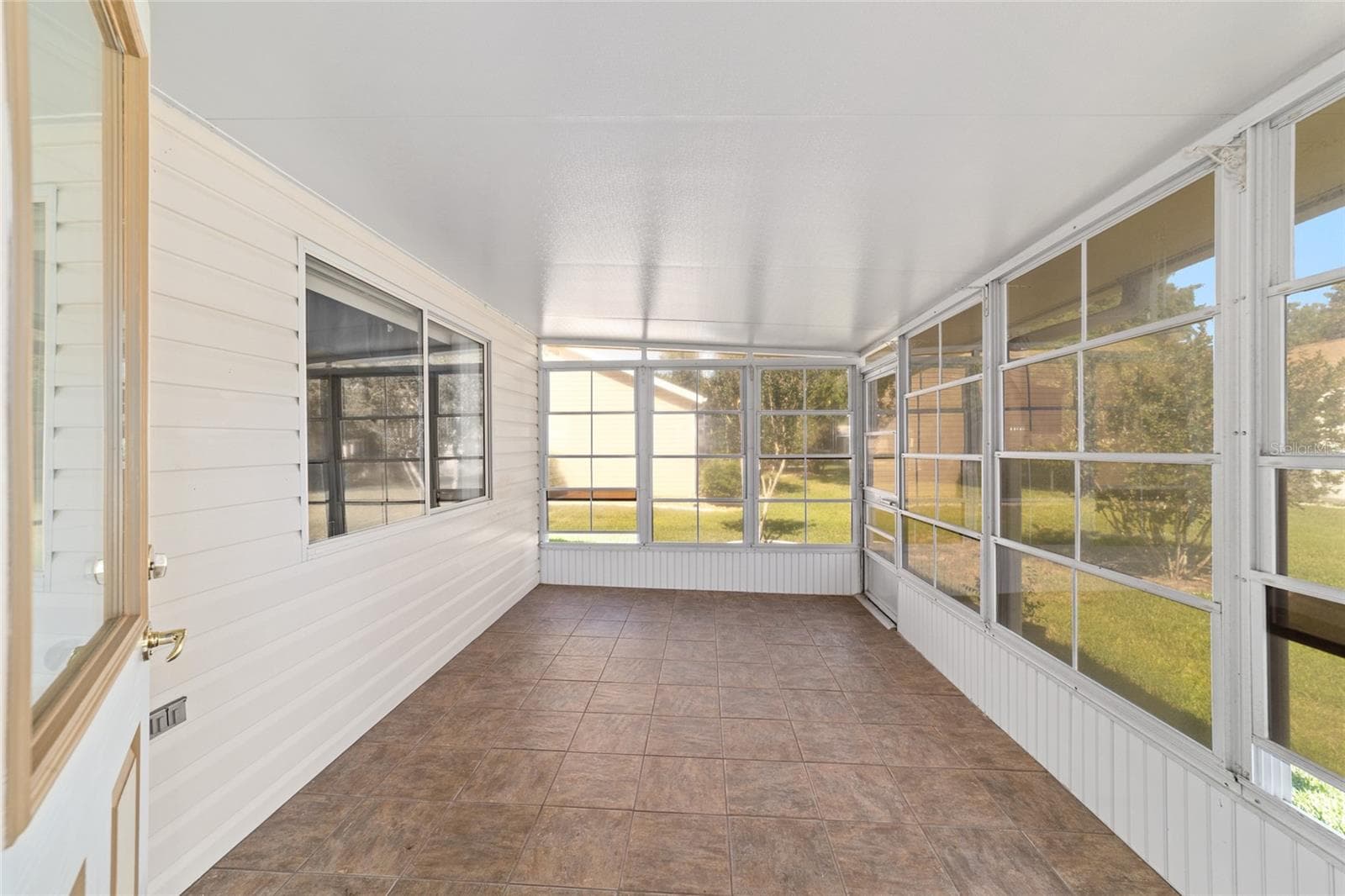 ENCLOSED LANAI - 11283 SW 139TH PL, DUNNELLON