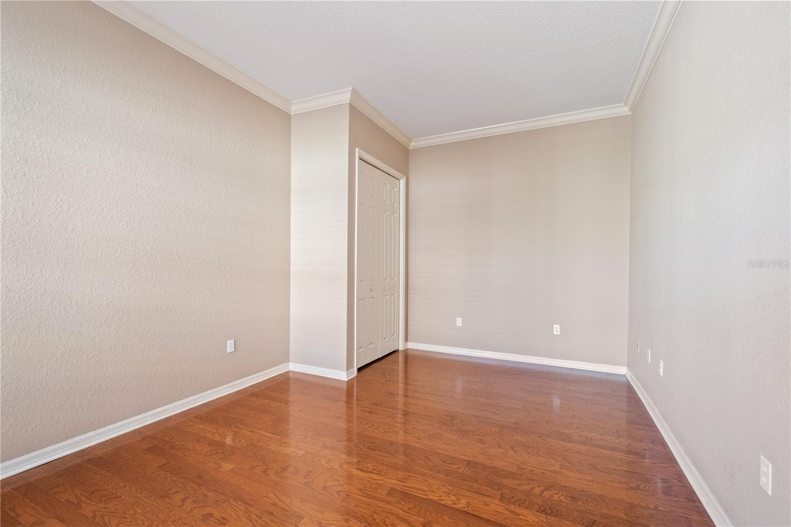 Across the foyer is the office with built-in closet for storing overflow supplies and such. - 2464 LAUREL GLEN DR, LAKELAND