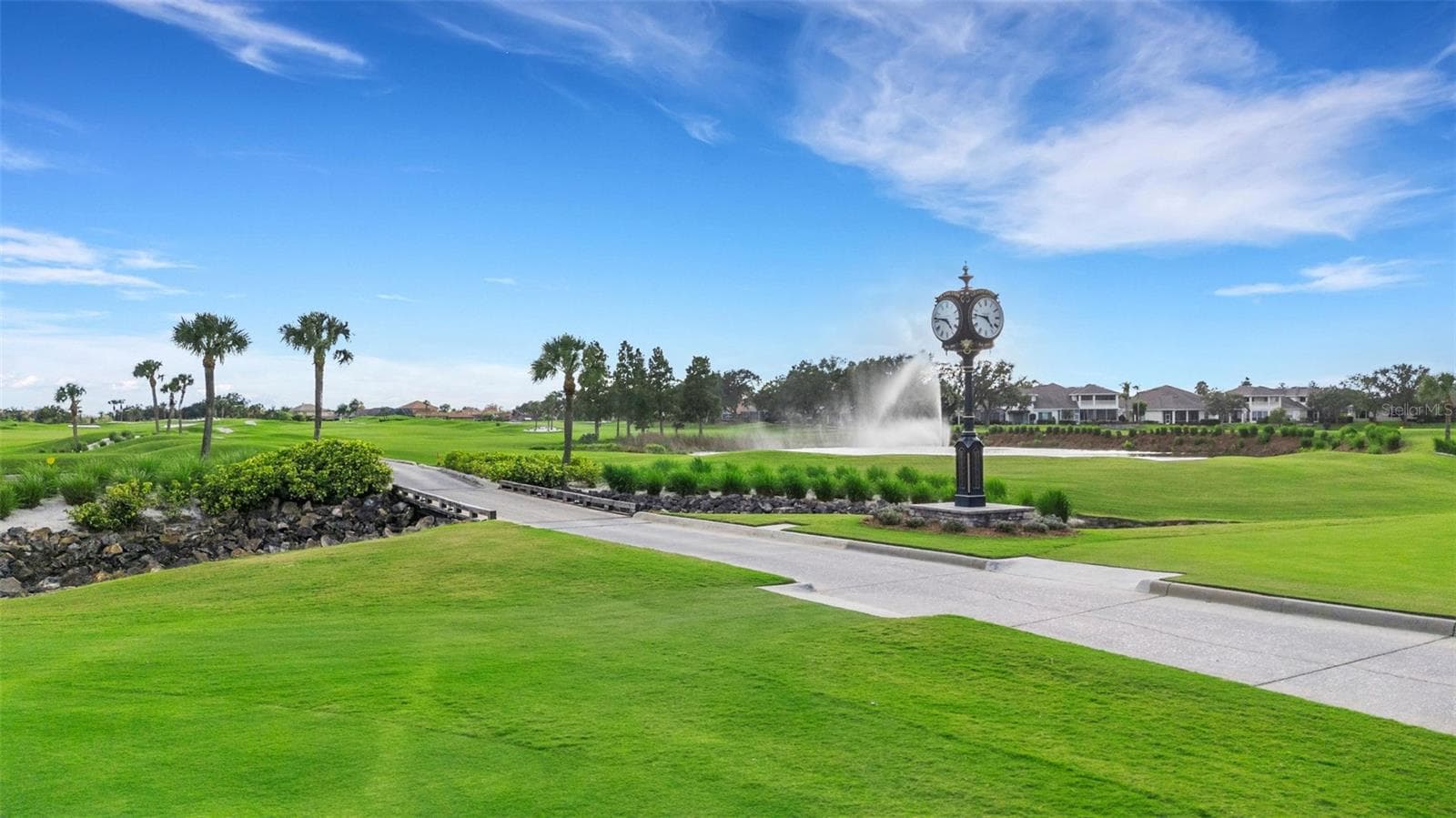 Head out to the golf course which underwent a major renovation in 2025 . . . - 2464 LAUREL GLEN DR, LAKELAND