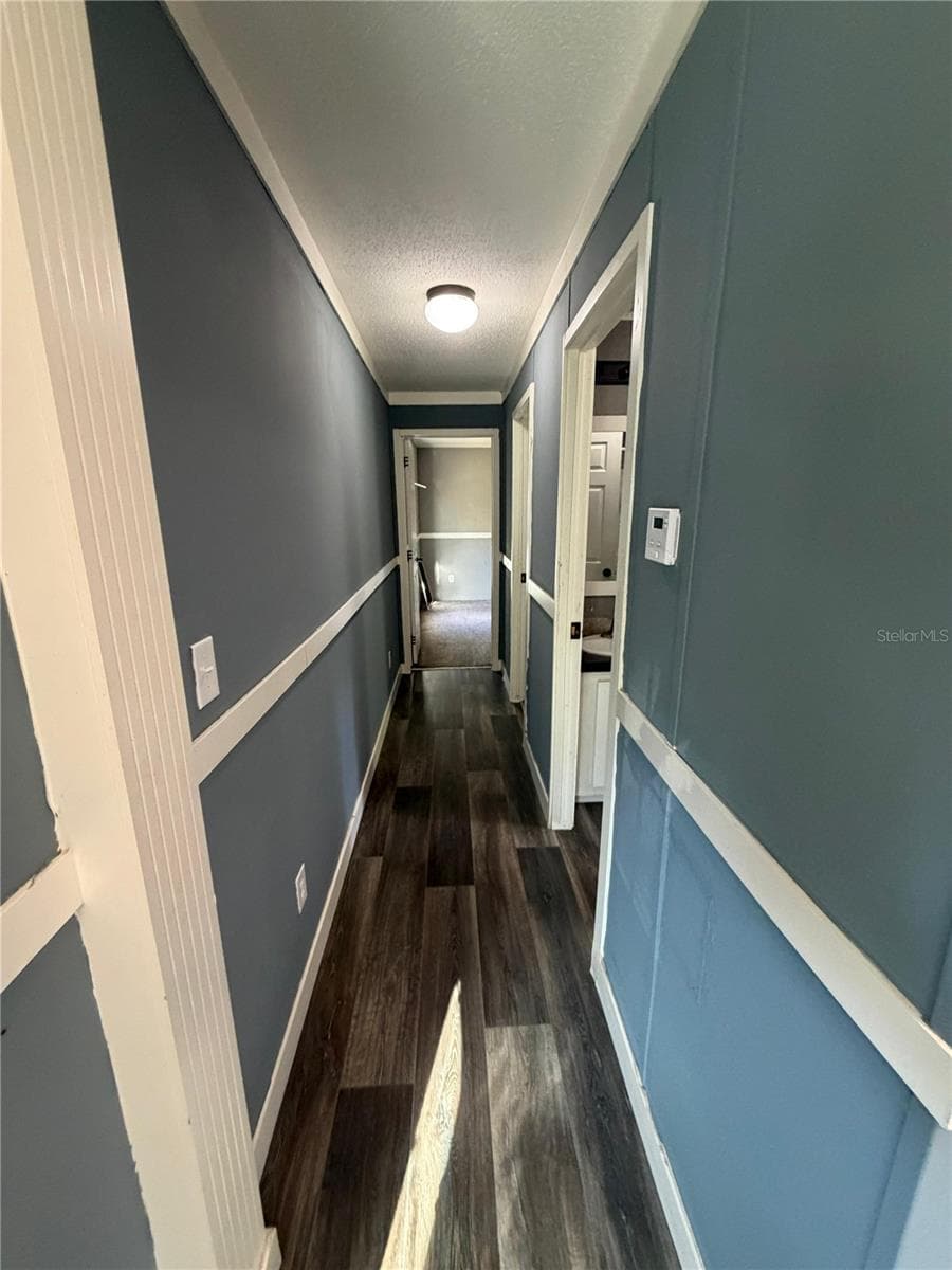 Manufactured Home at 10685 SW 156TH PL, DUNNELLON, photo 6 of 39