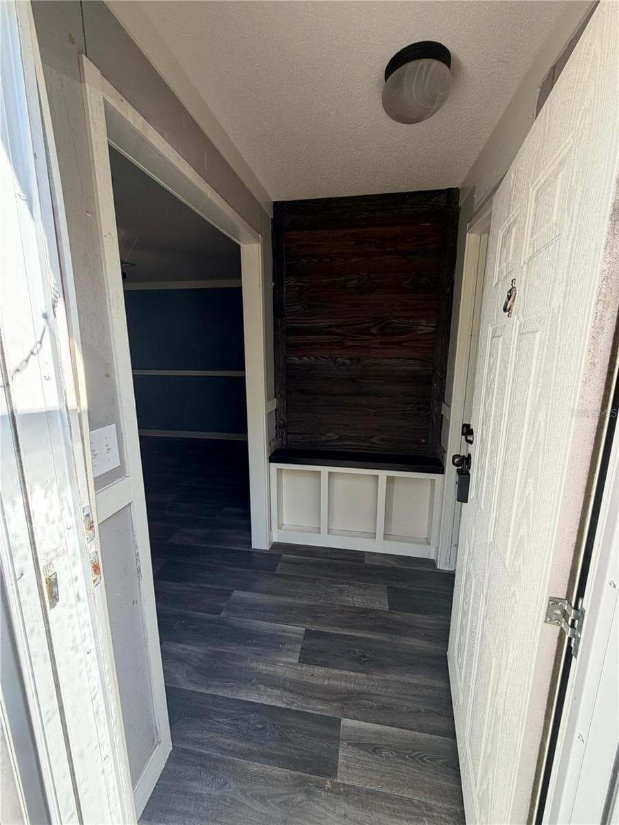Manufactured Home at 10685 SW 156TH PL, DUNNELLON, photo 12 of 39