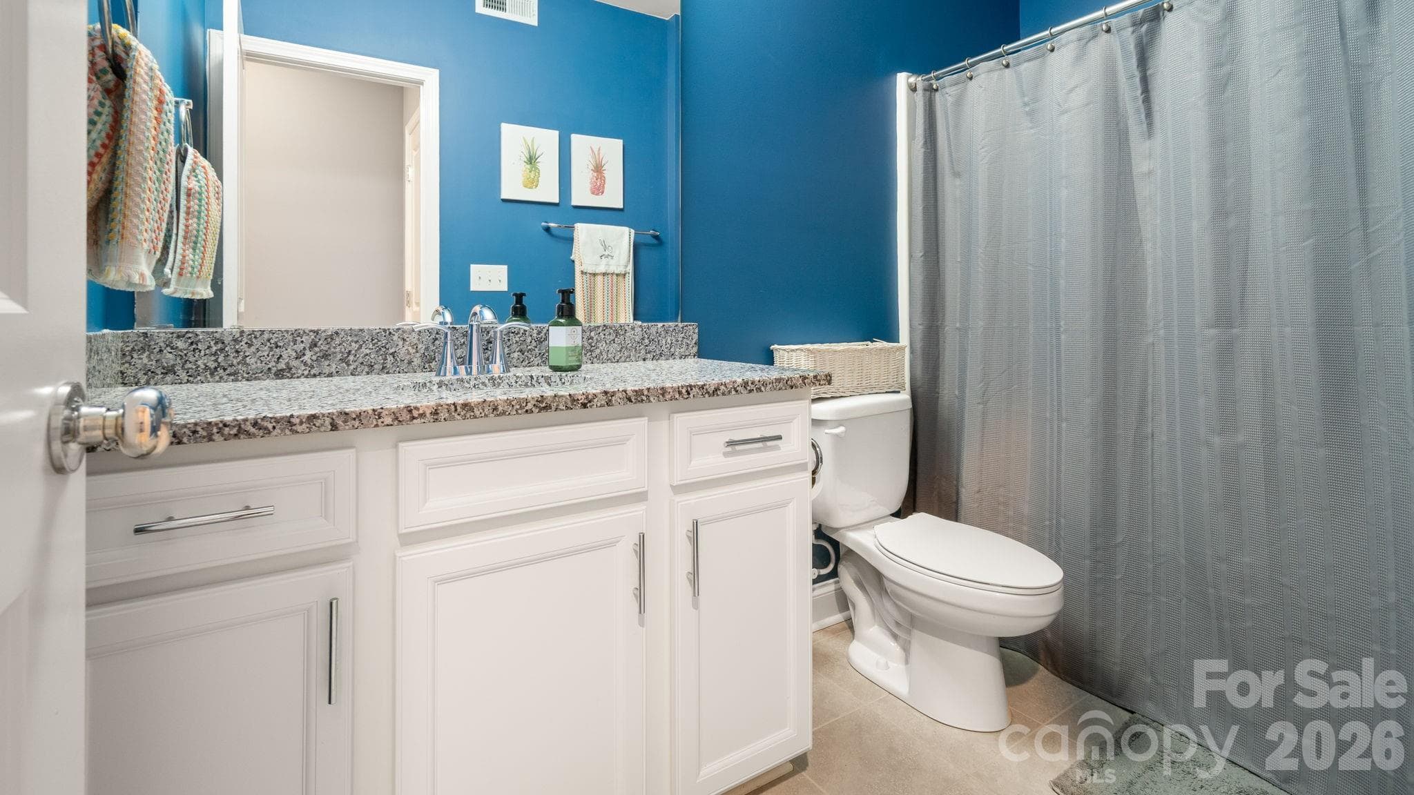 Single Family Residence at 844 Neff Court, Fort Mill, photo 40 of 48