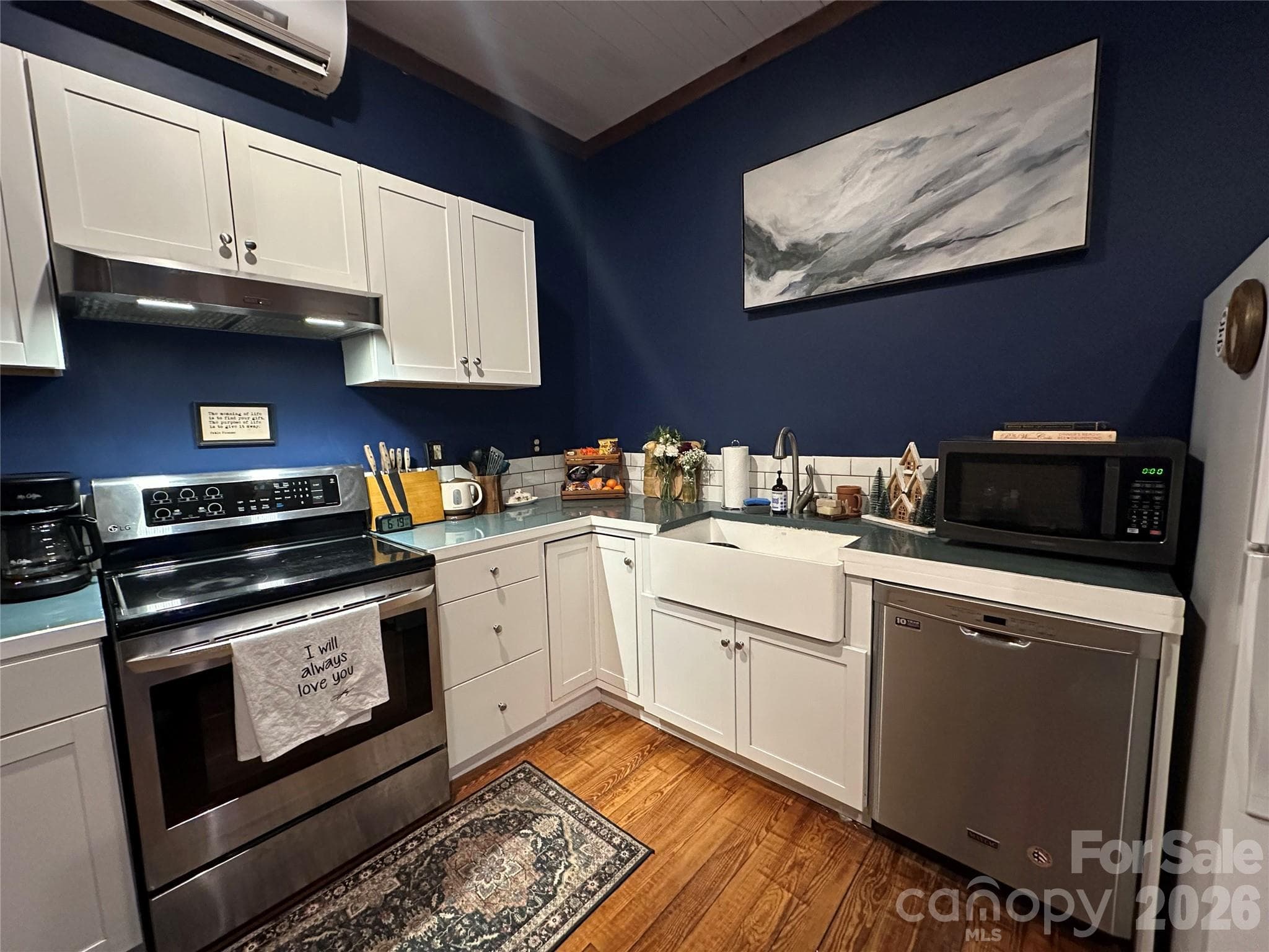 Kitchen - 20 S Main Street S, Marshall
