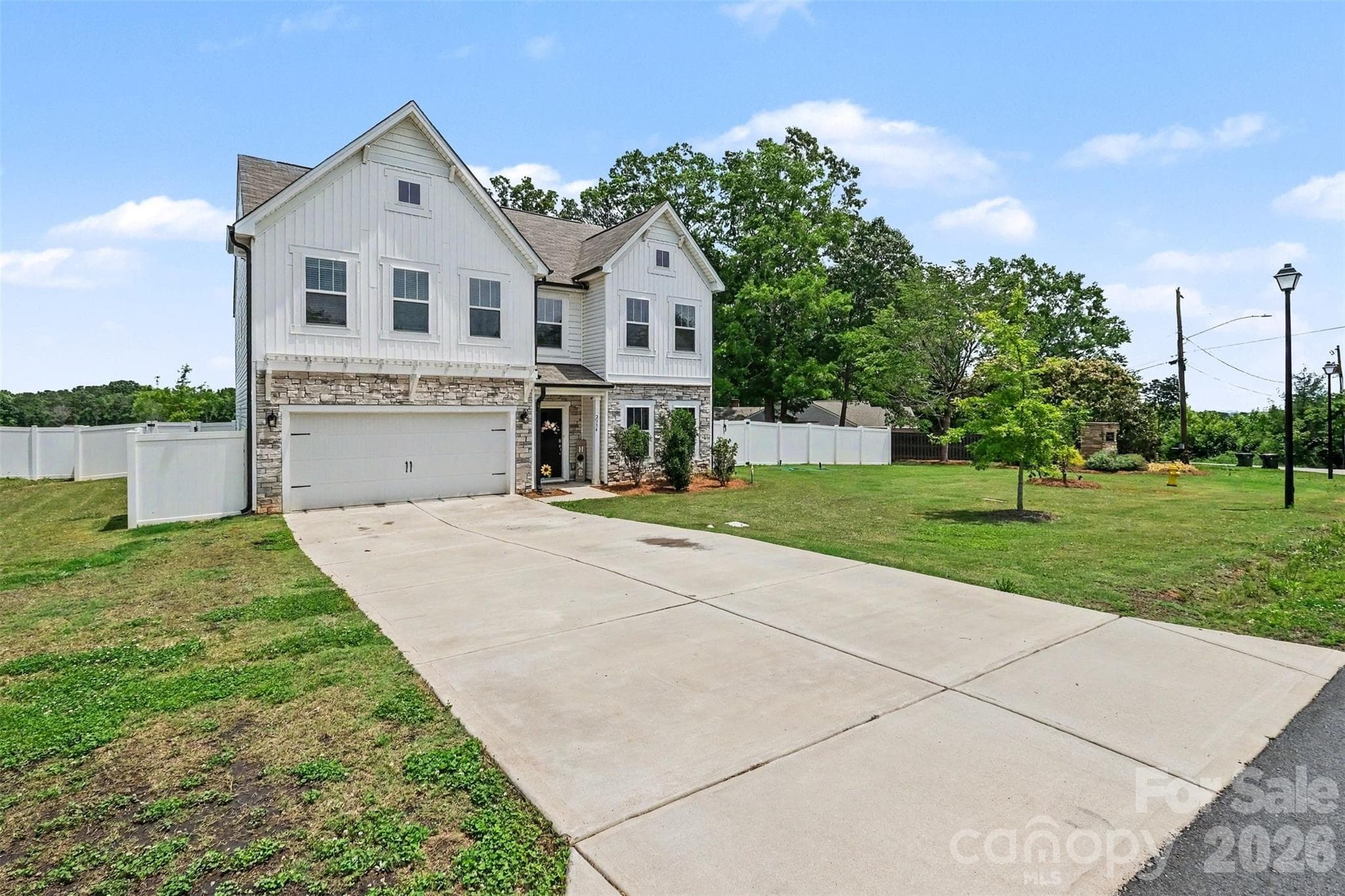 2334 Waverly Drive