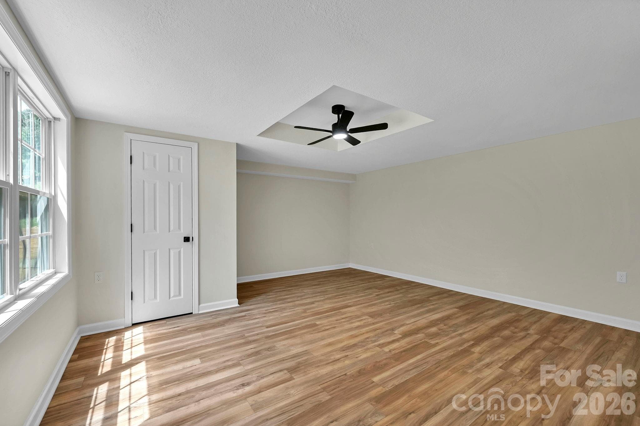 Single Family Residence at 157 Scarlett Ridge Drive, Marshall, photo 27 of 48
