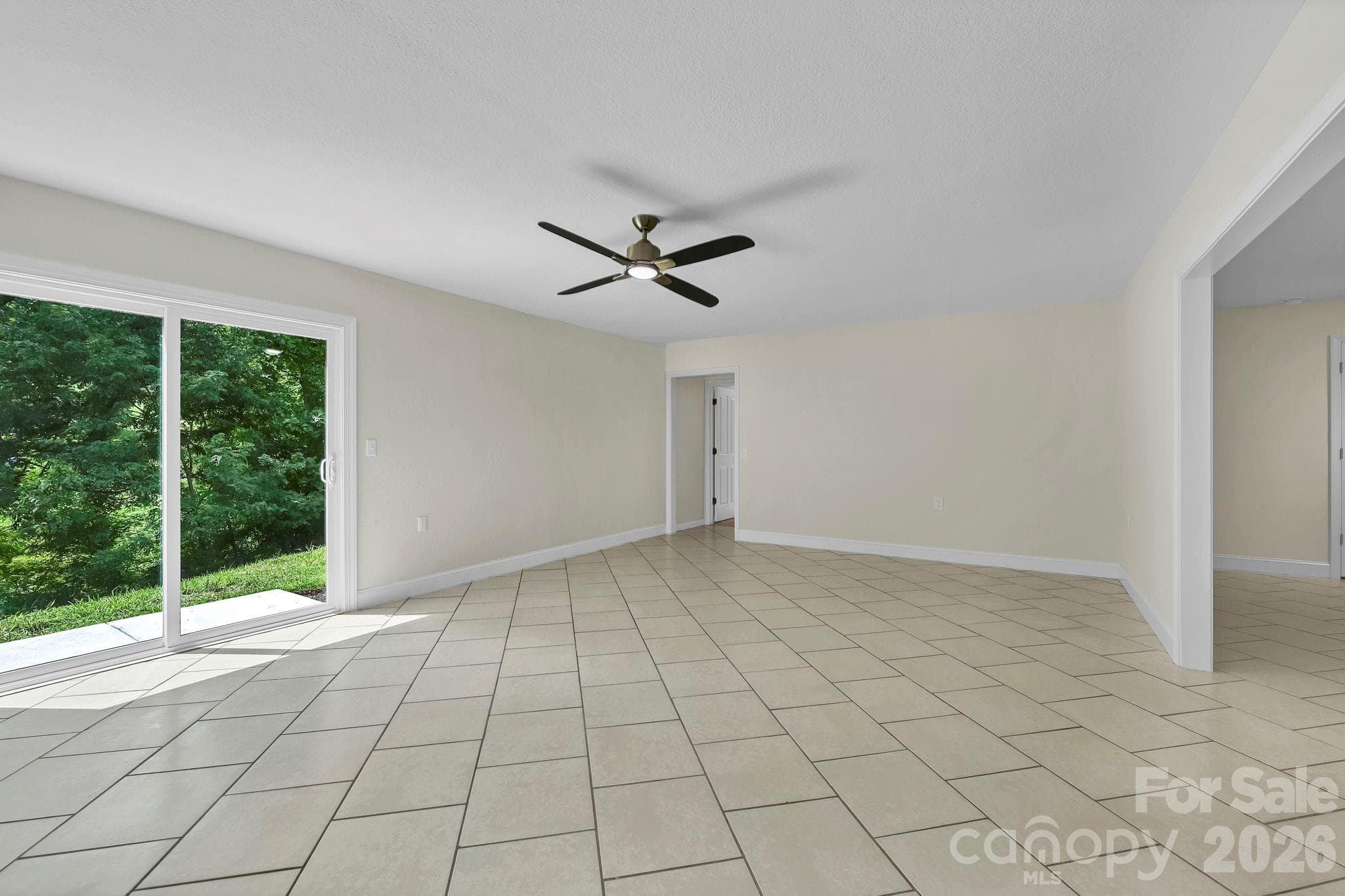 Single Family Residence at 157 Scarlett Ridge Drive, Marshall, photo 35 of 48