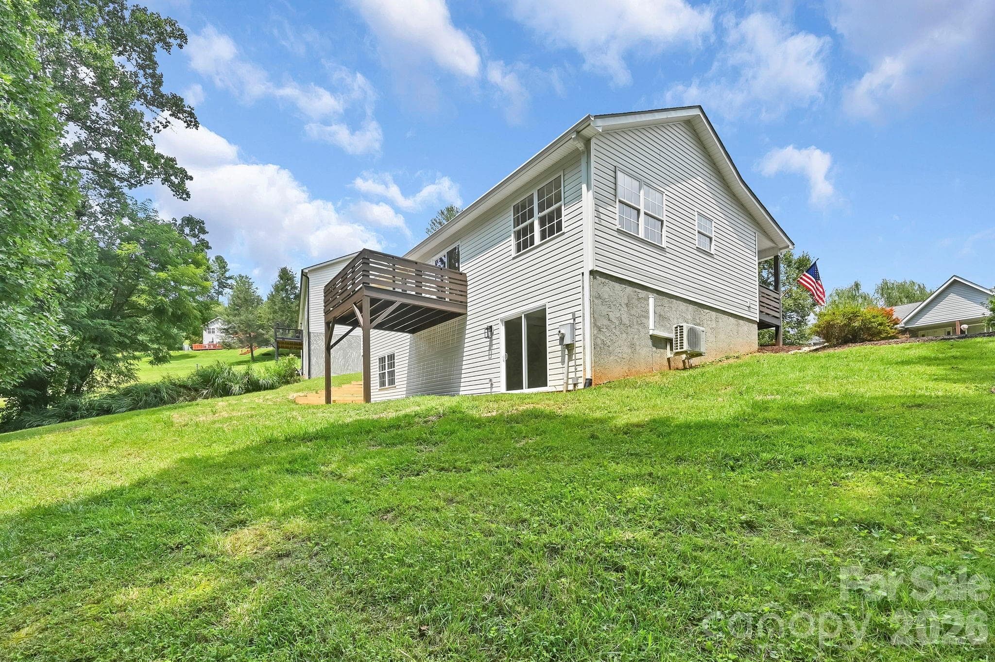 Single Family Residence at 157 Scarlett Ridge Drive, Marshall, photo 39 of 48