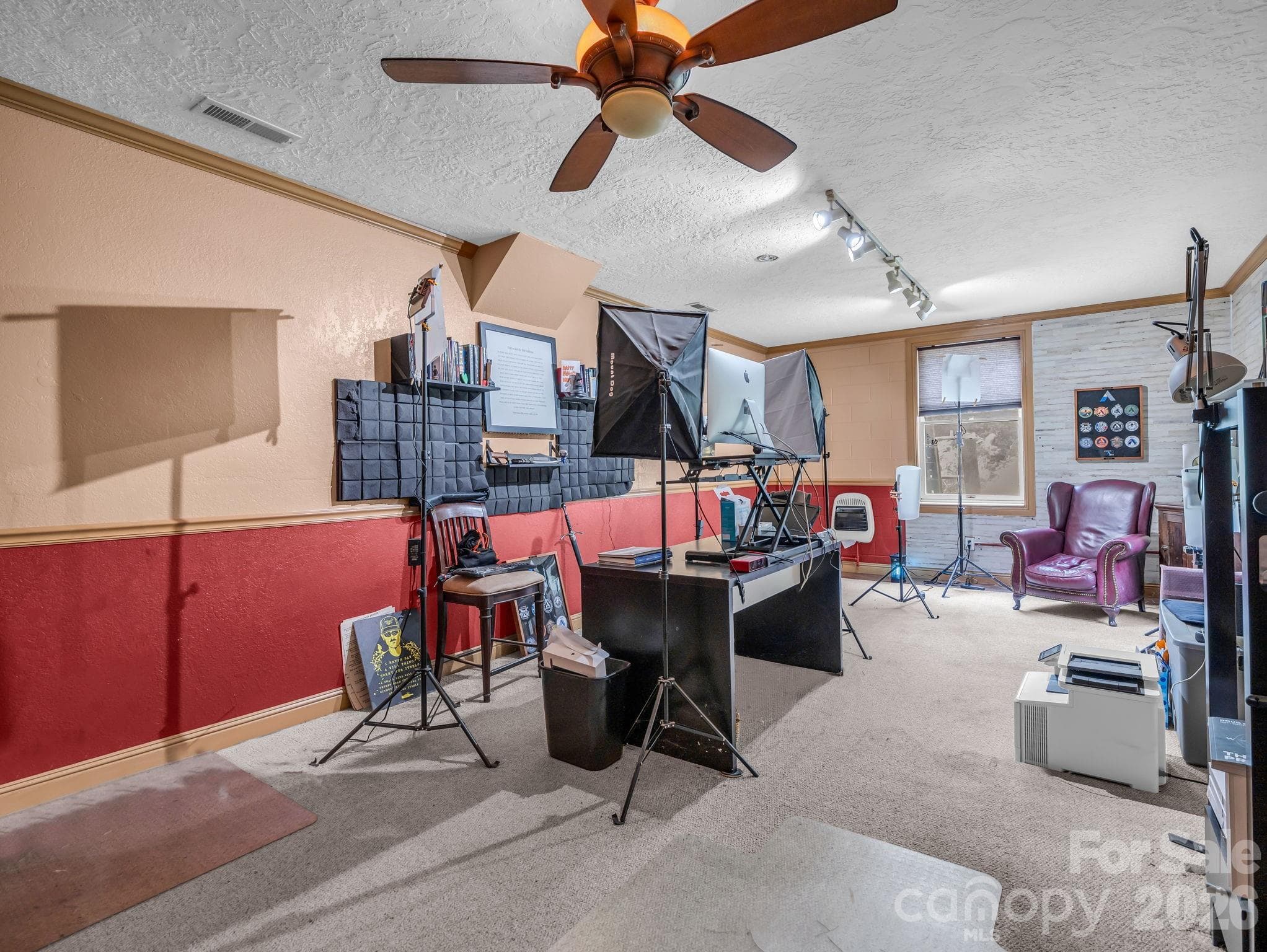 In home office means you never have to leave for work! - 136 Limousine Lane, Pisgah Forest