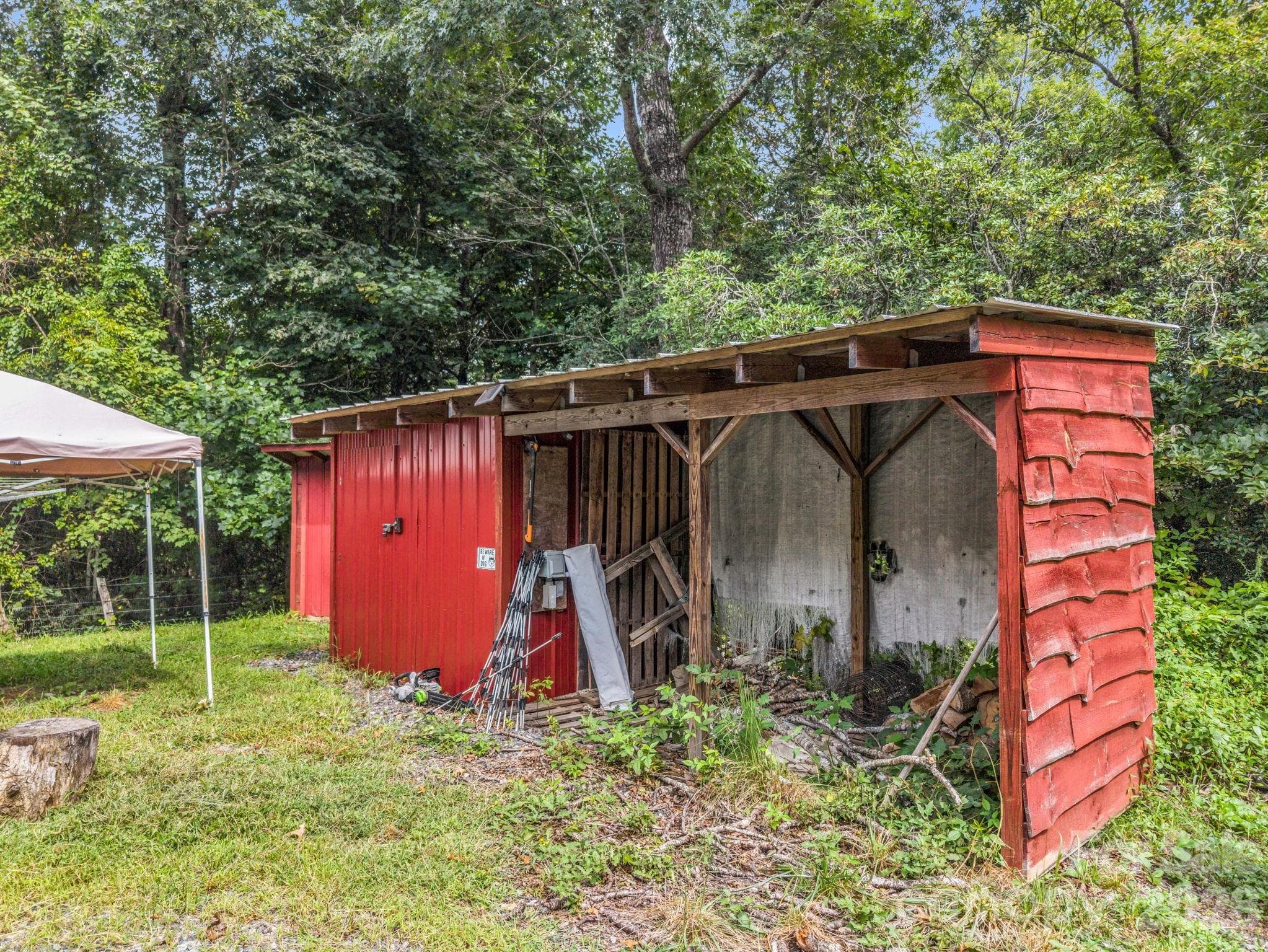 Wood shed and solar hut - 136 Limousine Lane, Pisgah Forest