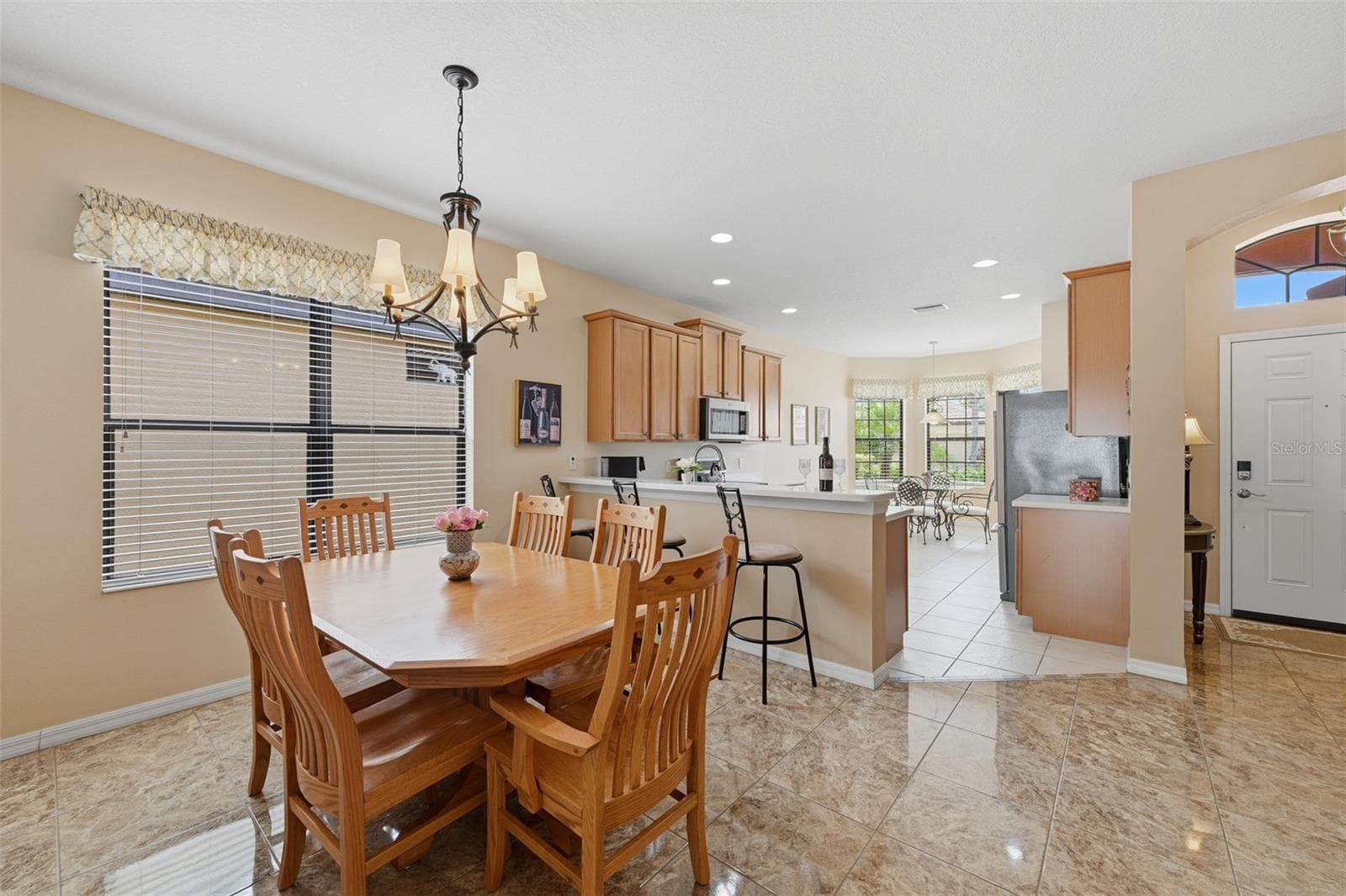 Single Family Residence at 229 SILVER FALLS DR, APOLLO BEACH, photo 9 of 77