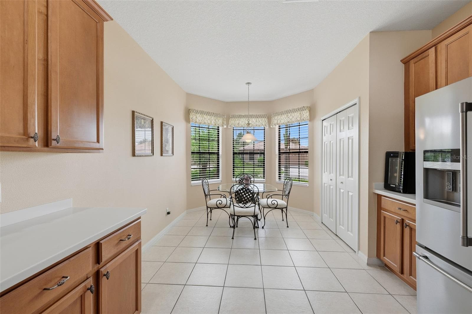 Single Family Residence at 229 SILVER FALLS DR, APOLLO BEACH, photo 11 of 77