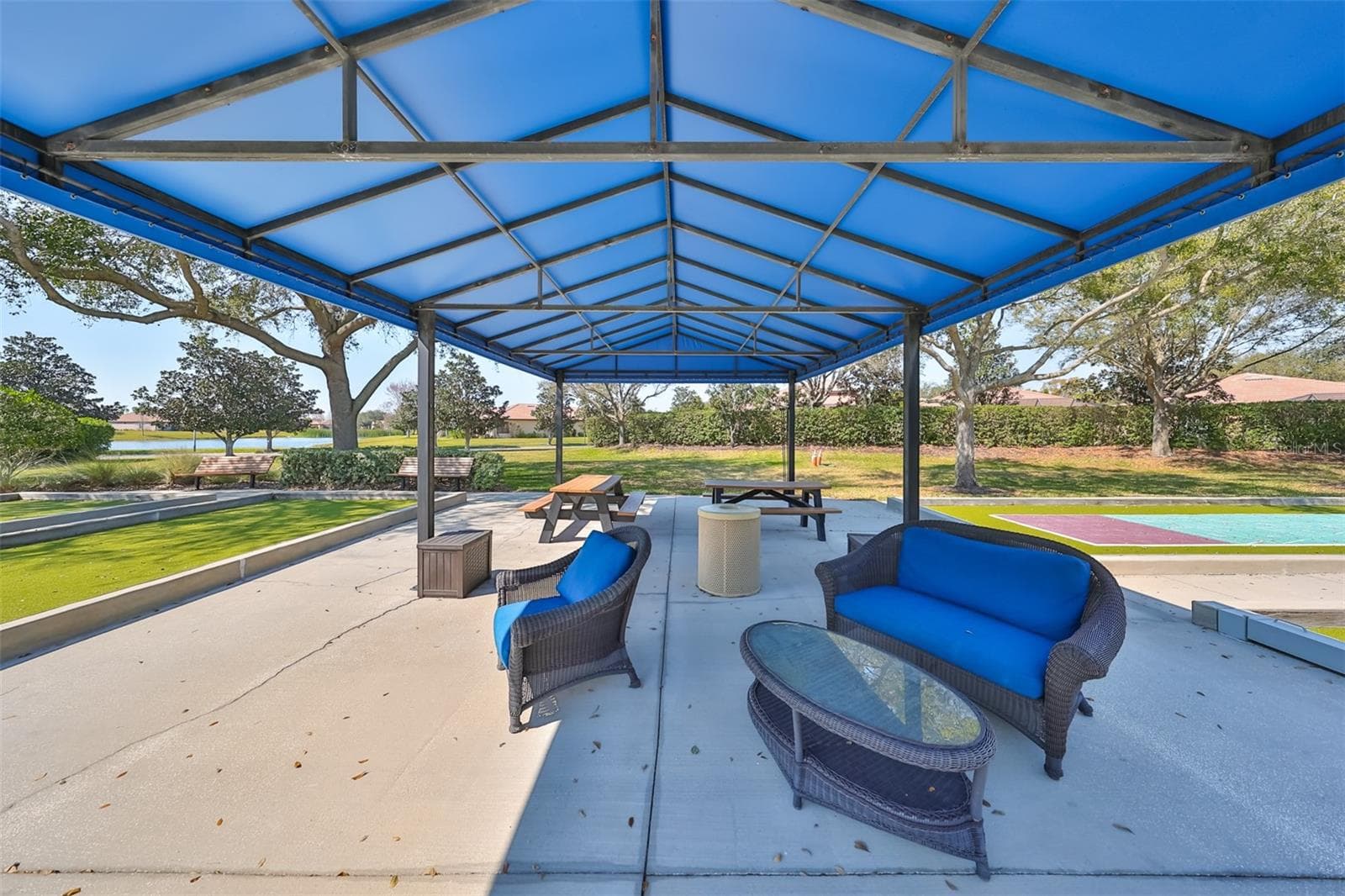 Single Family Residence at 229 SILVER FALLS DR, APOLLO BEACH, photo 64 of 77