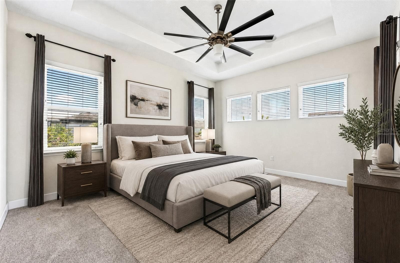 Light, bright and spacious primary suite. Virtually Staged. - 8130 LAUREATE BLVD, ORLANDO