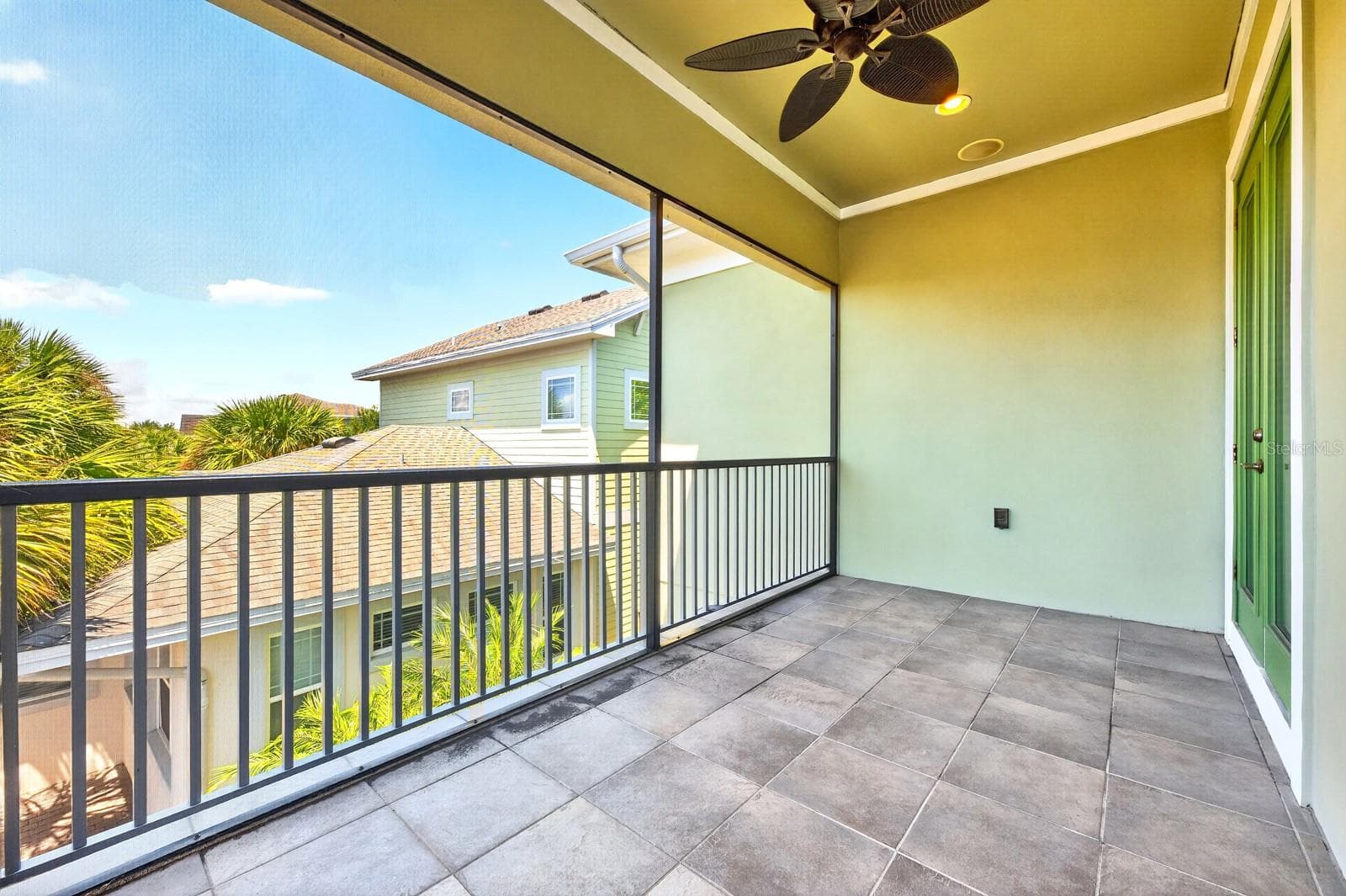 Balcony off the primary suite. - 8130 LAUREATE BLVD, ORLANDO