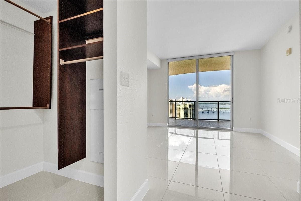 Condominium at 3000 OASIS GRAND BLVD #2802, FORT MYERS, photo 21 of 50