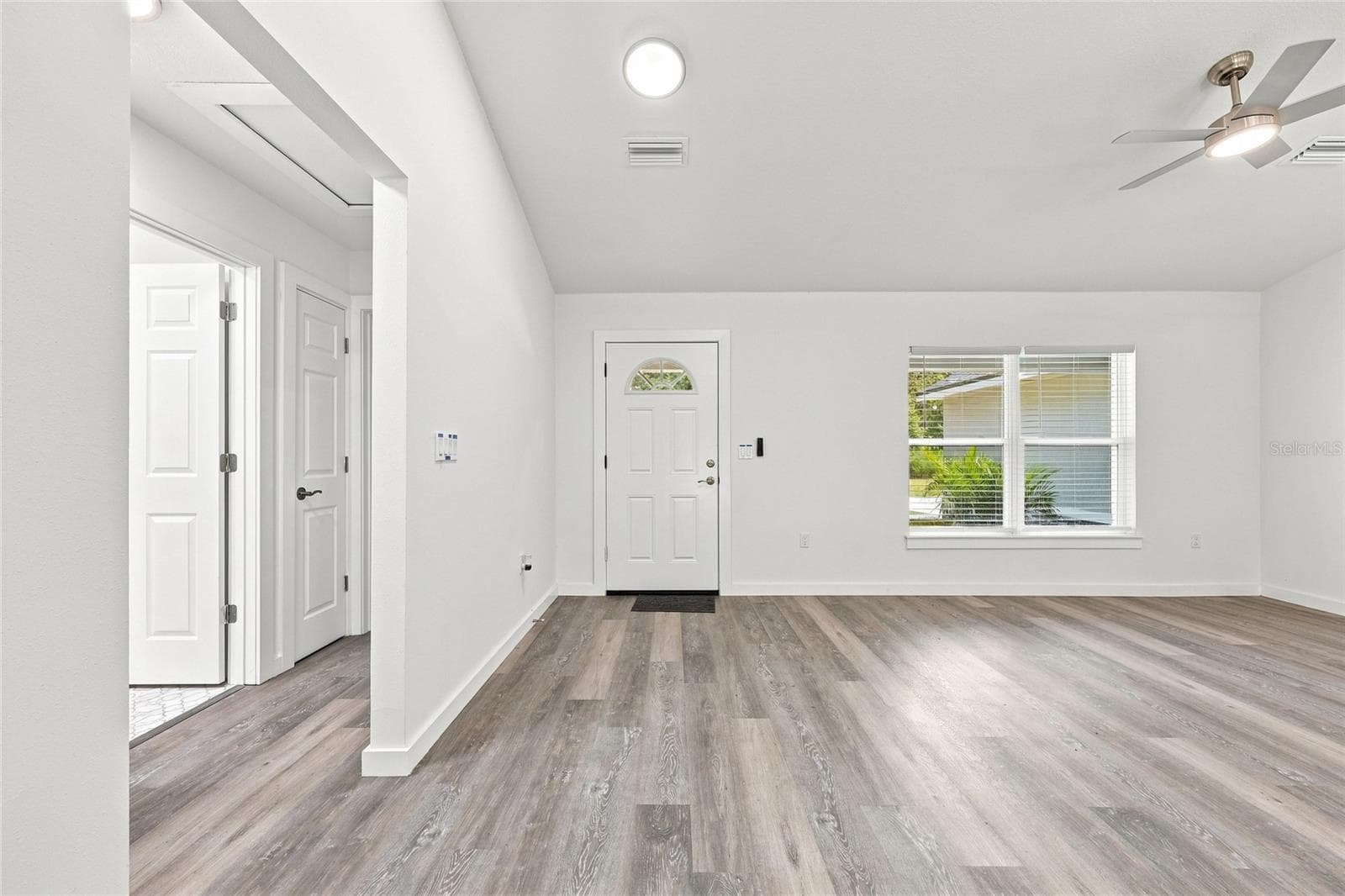 Entry - 2984 SE 140TH LN, SUMMERFIELD