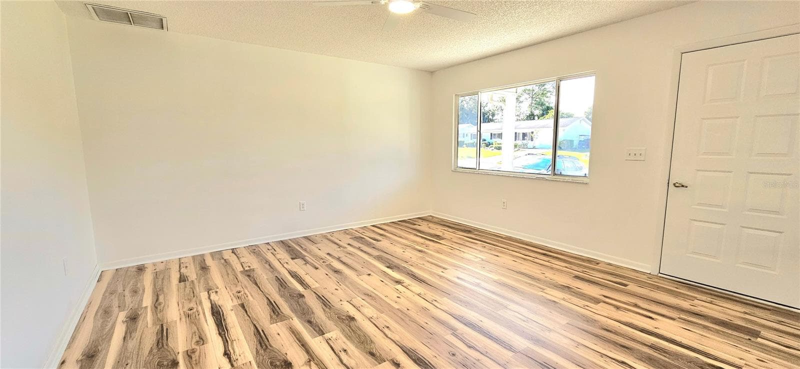 Single Family Residence at 8543 SW 107TH LN, OCALA, photo 6 of 40