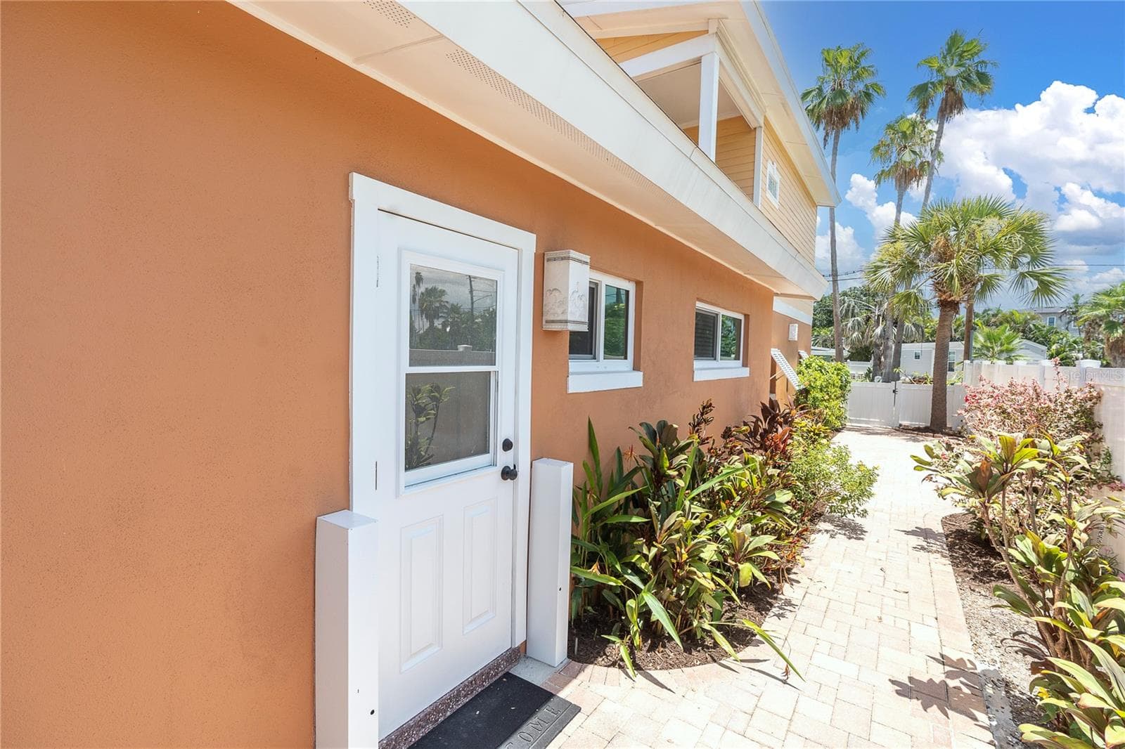Single Family Residence at 16102 4TH ST E, REDINGTON BEACH, photo 39 of 51
