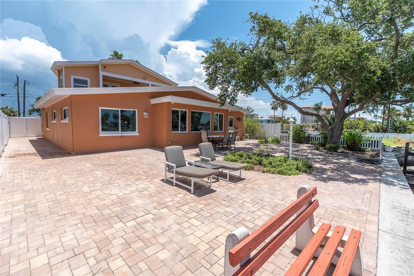 Single Family Residence at 16102 4TH ST E, REDINGTON BEACH, photo 45 of 51