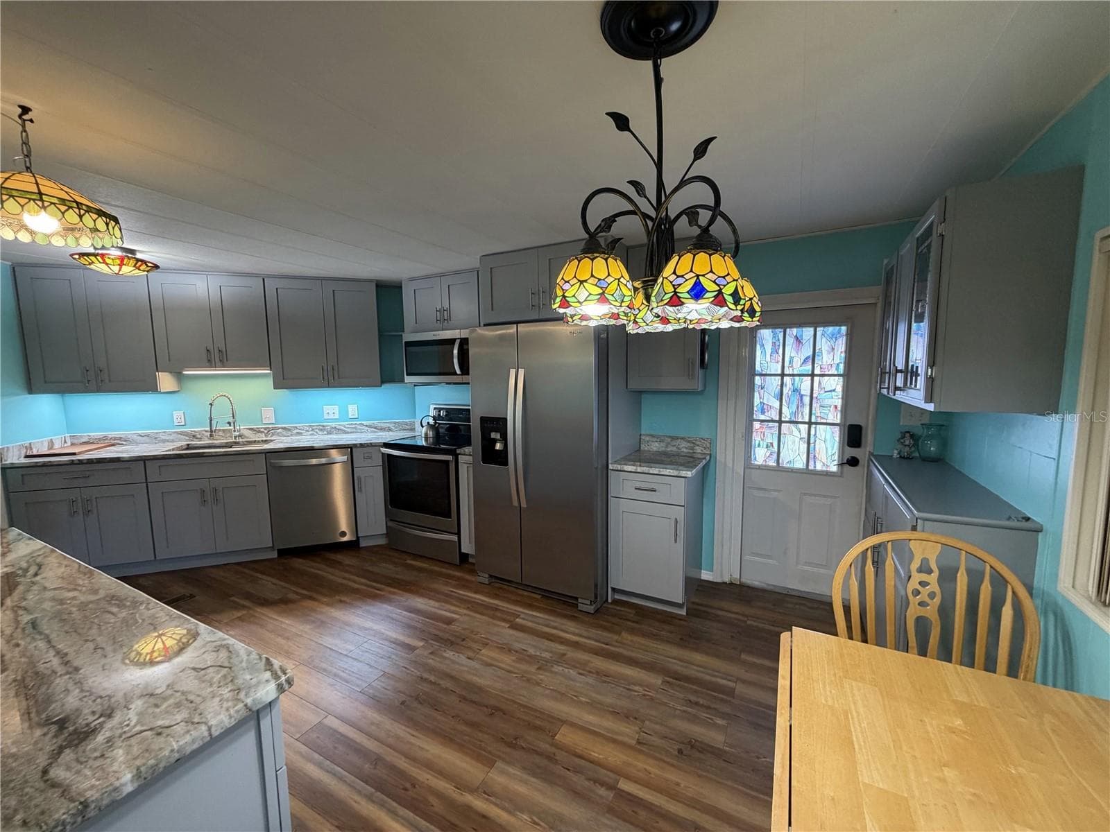 Mobile Home at 751 TRACI DR, LEESBURG, photo 6 of 23