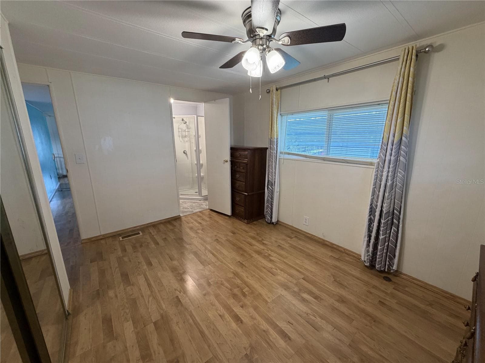 Mobile Home at 751 TRACI DR, LEESBURG, photo 12 of 23