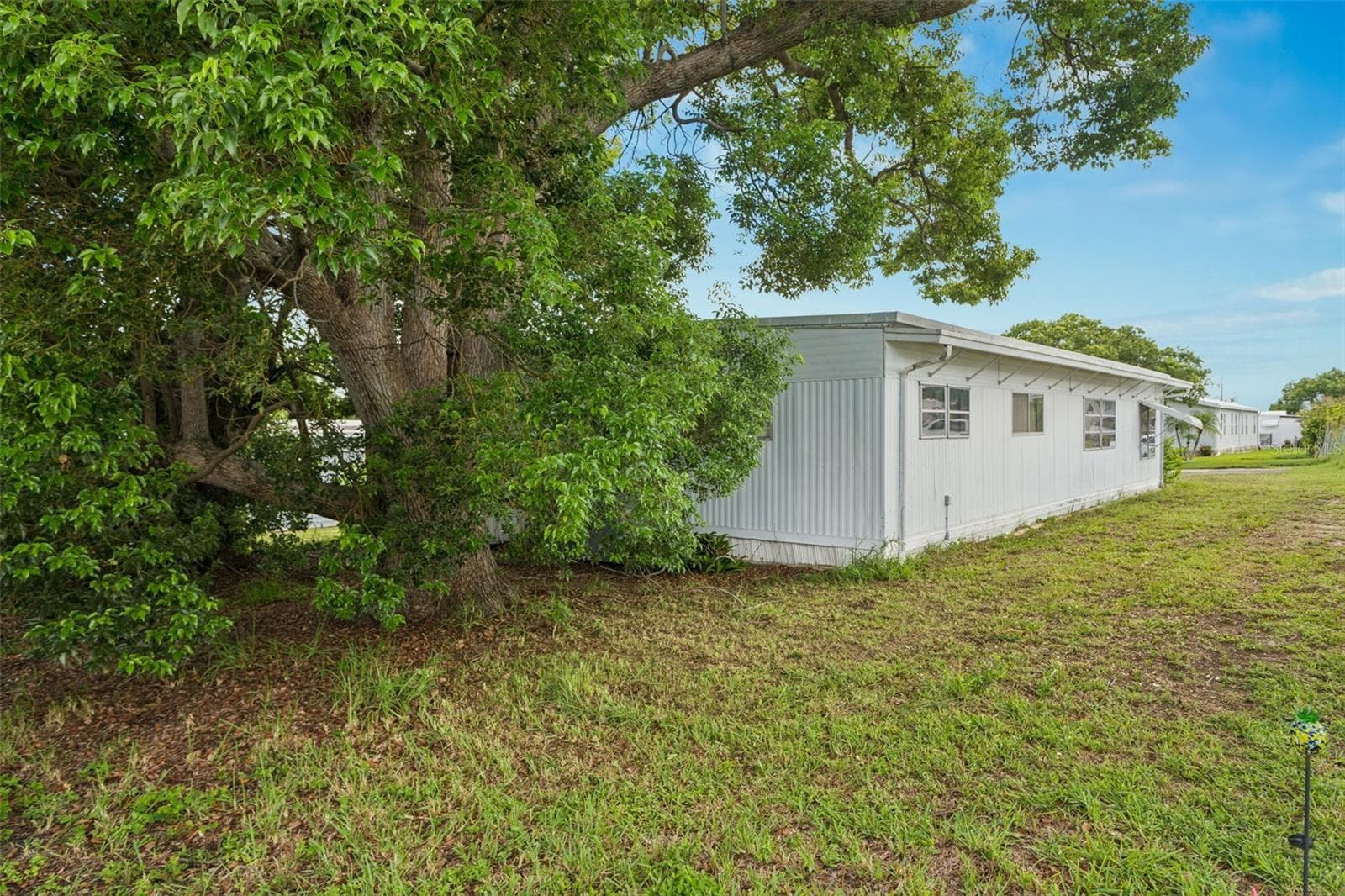 Mobile Home at 55 LEXINGTON CT #12, PALM HARBOR, photo 31 of 54