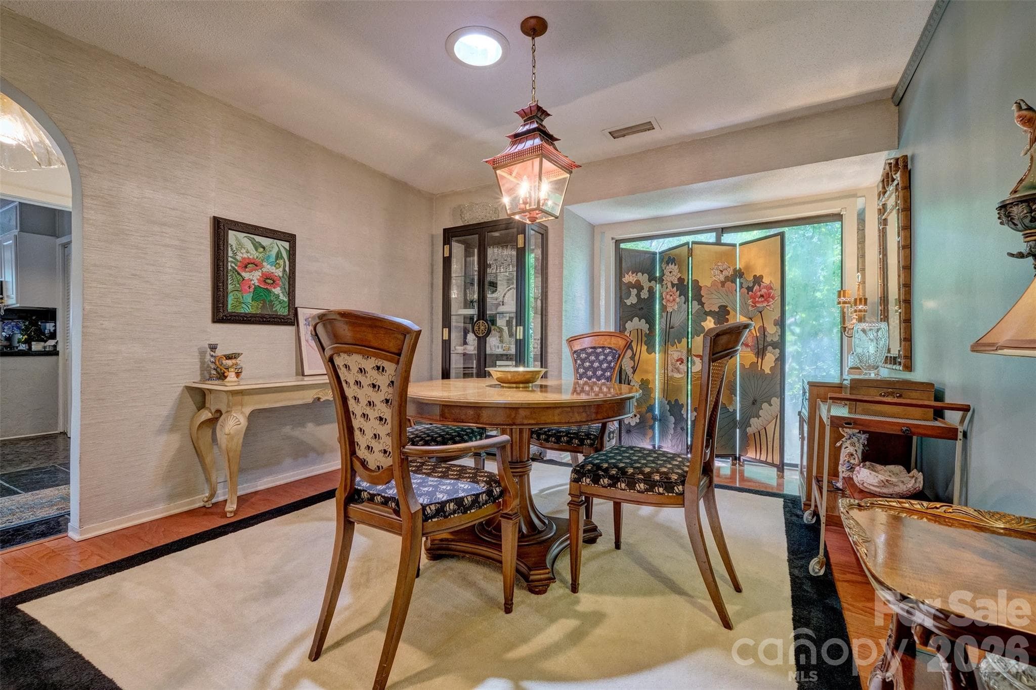 Single Family Residence at 3 King Haigler Chase Street, Lake Wylie, photo 3 of 33