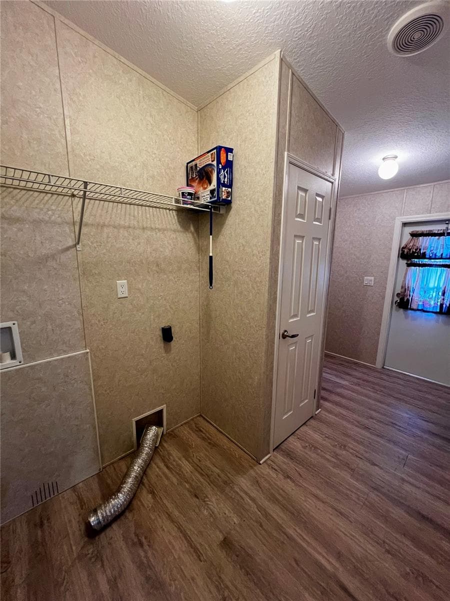 Manufactured Home at 113 SABRINA LN, PALATKA, photo 14 of 23