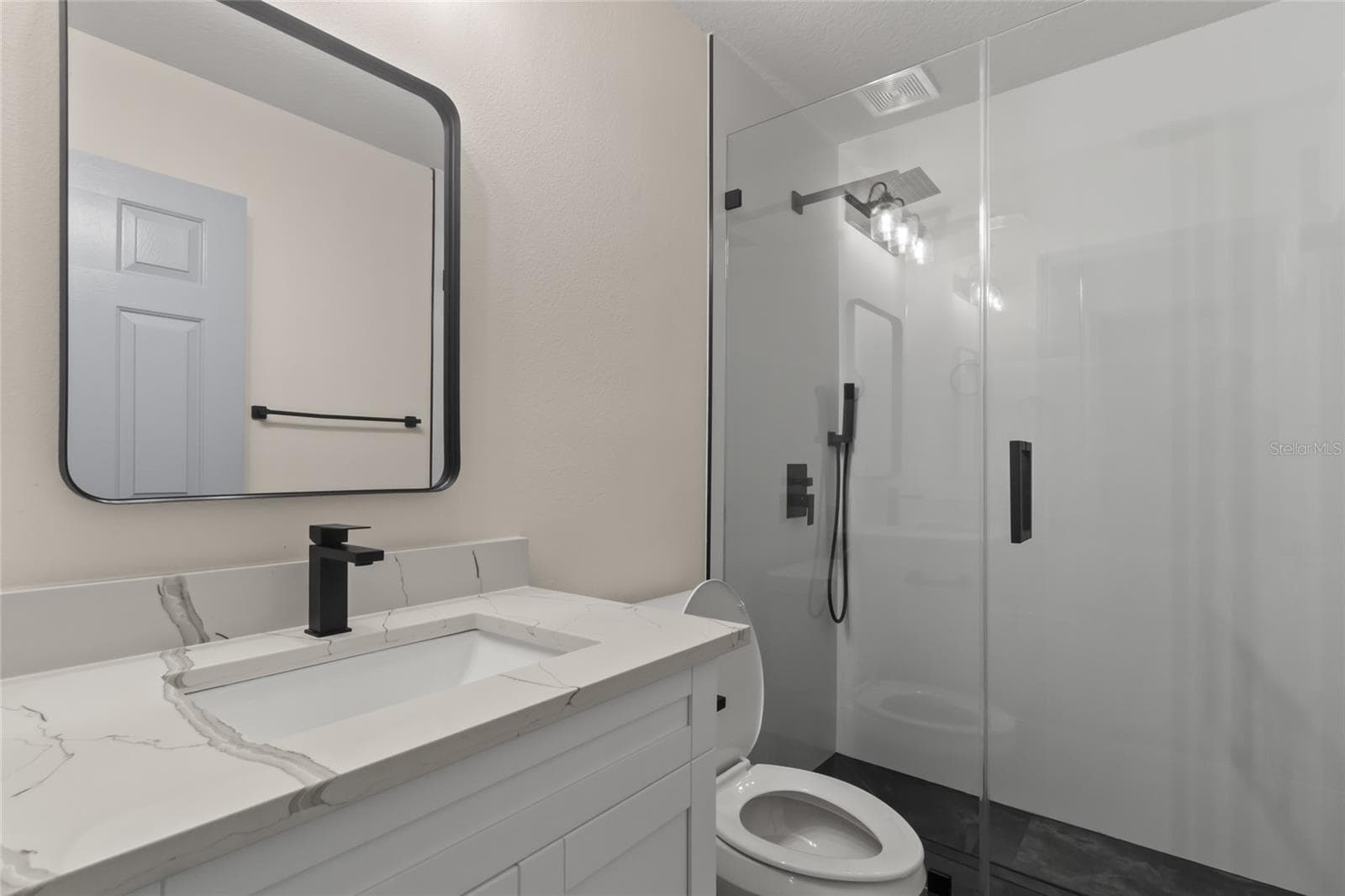 Single Family Residence at 10217 TIMBERLAND POINT DR, TAMPA, photo 28 of 44
