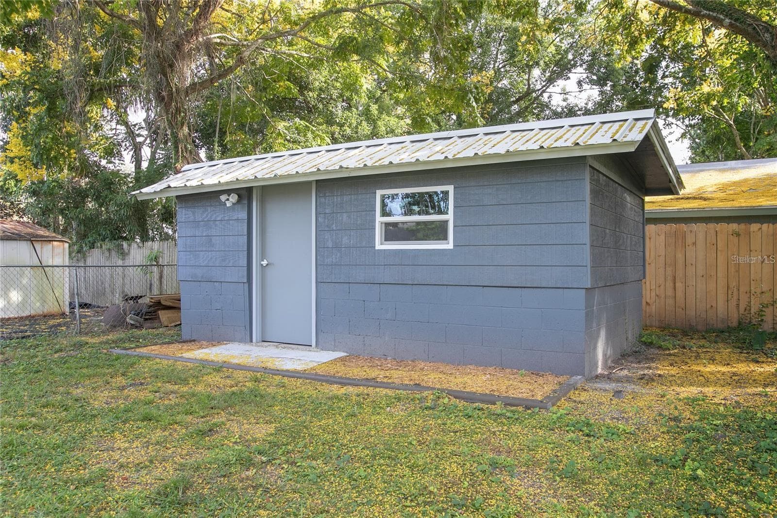 Single Family Residence at 1014 TALTON AVE, DELAND, photo 20 of 23