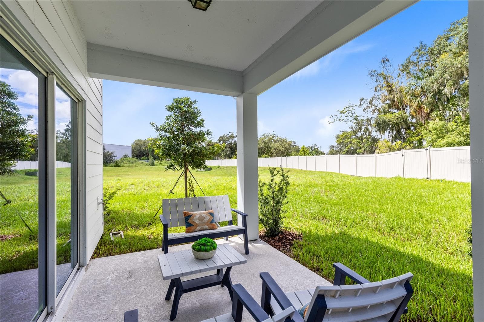 Model Home Design Only. Pictures and furnishings are for illustrative purposes only. Elevations, colors and options may vary. Furniture is for model home staging only. - 5114 MORNING DEW LANE, WEST MELBOURNE