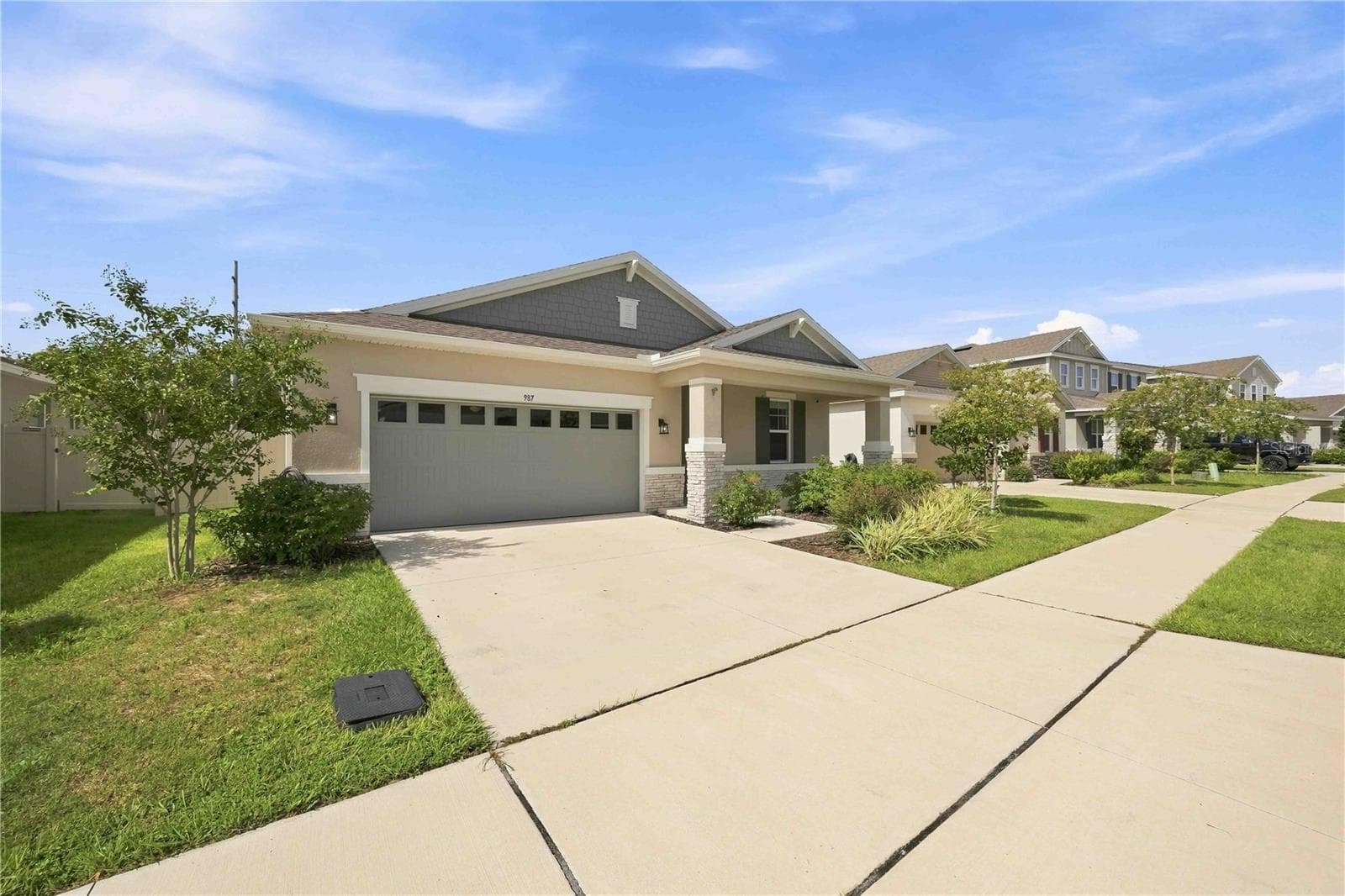 Single Family Residence at 987 GRIFFON AVE, LAKE ALFRED, photo 2 of 40