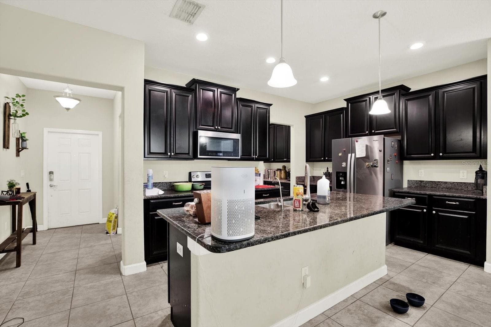 Single Family Residence at 10207 COUNT FLEET DR, RUSKIN, photo 6 of 35