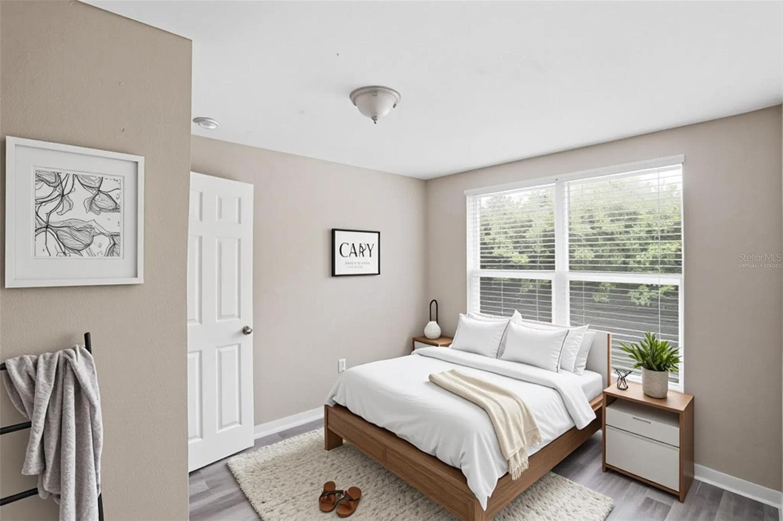 Virtually Staged - 1514 CREST AVE, LEESBURG