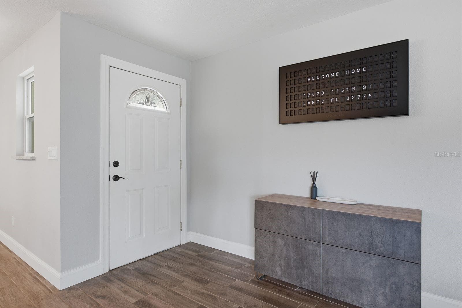 Step inside to bright, open living! - 12620 115TH ST, LARGO