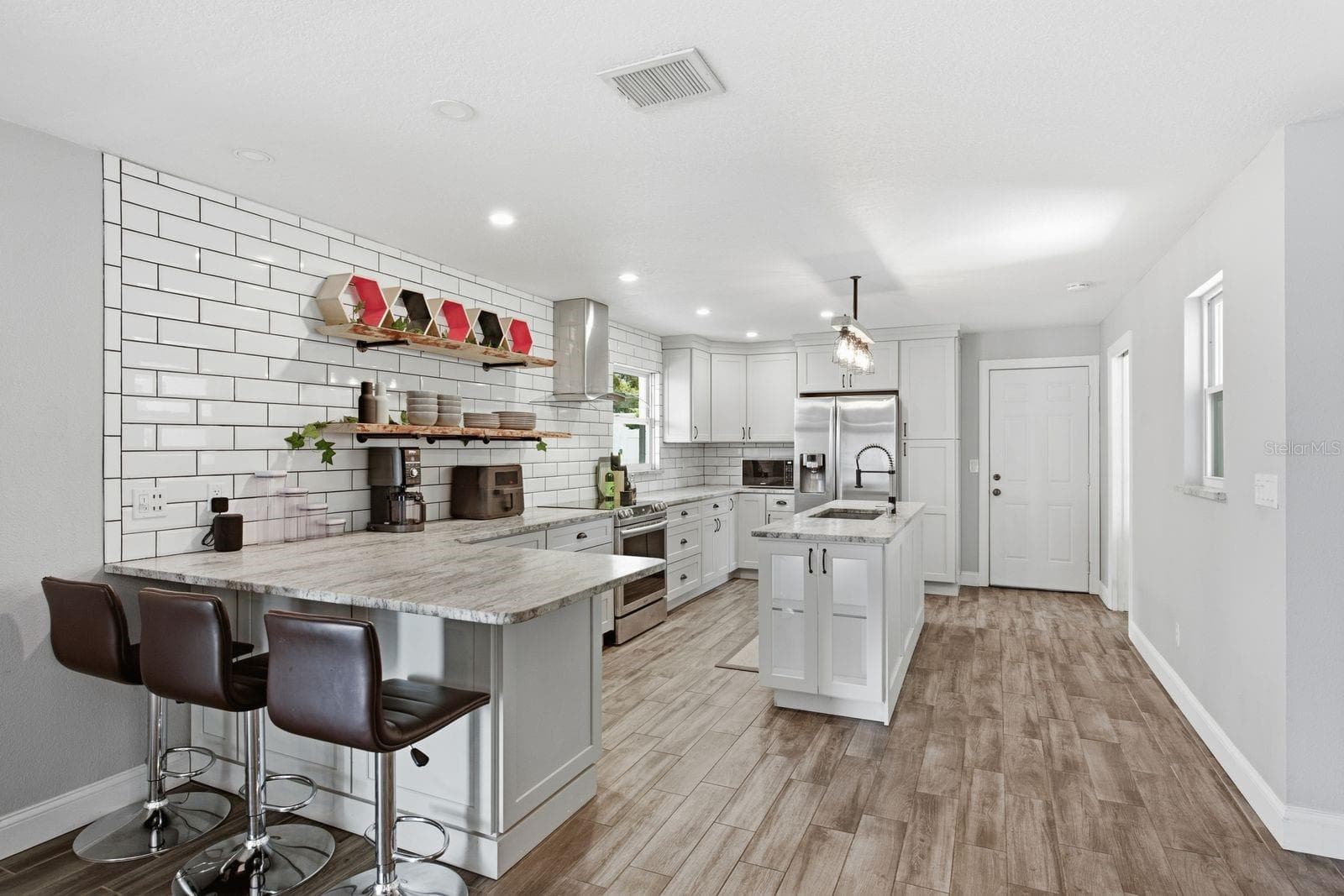 Now THIS is a kitchen! ?? - 12620 115TH ST, LARGO