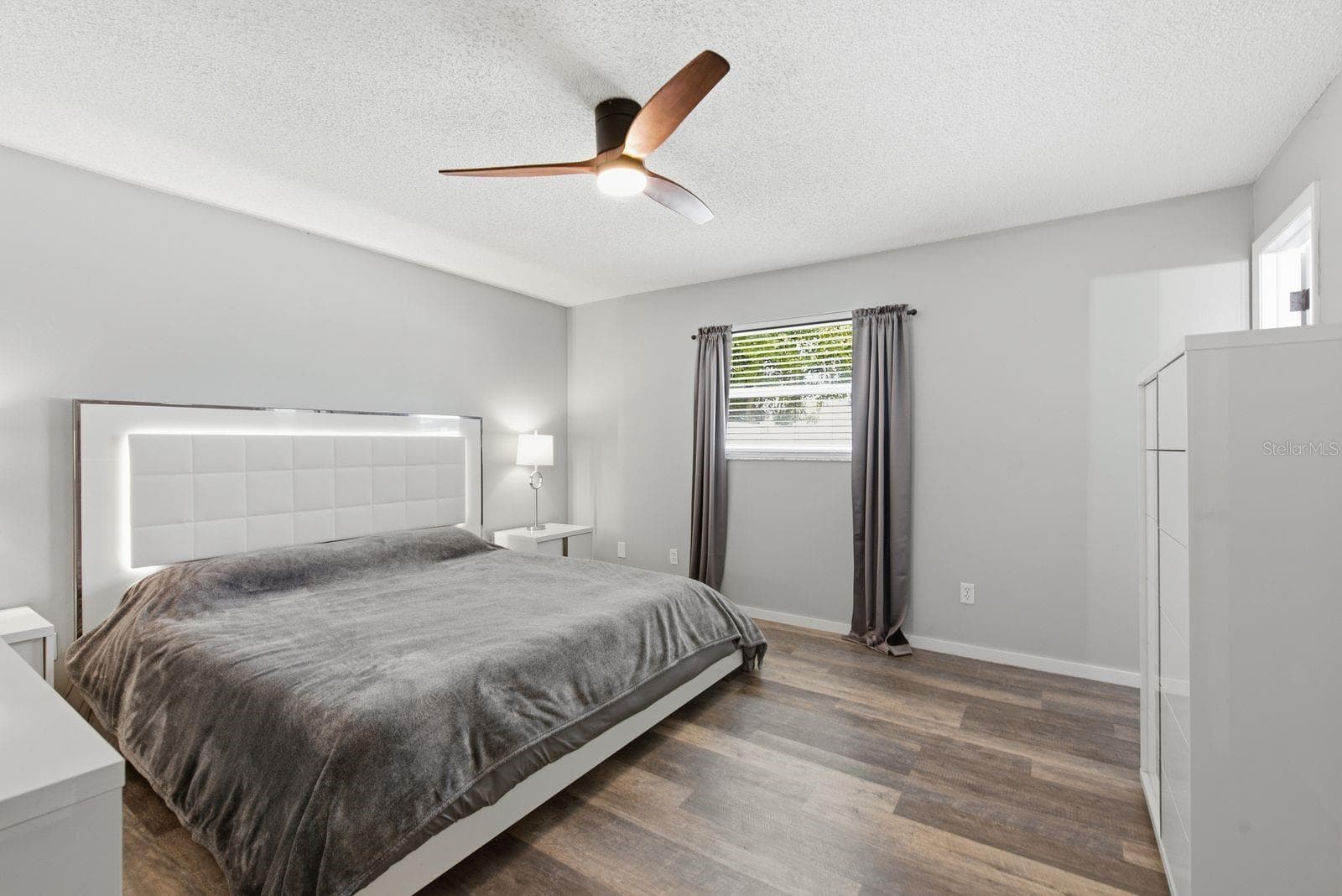 Spacious primary retreat. - 12620 115TH ST, LARGO