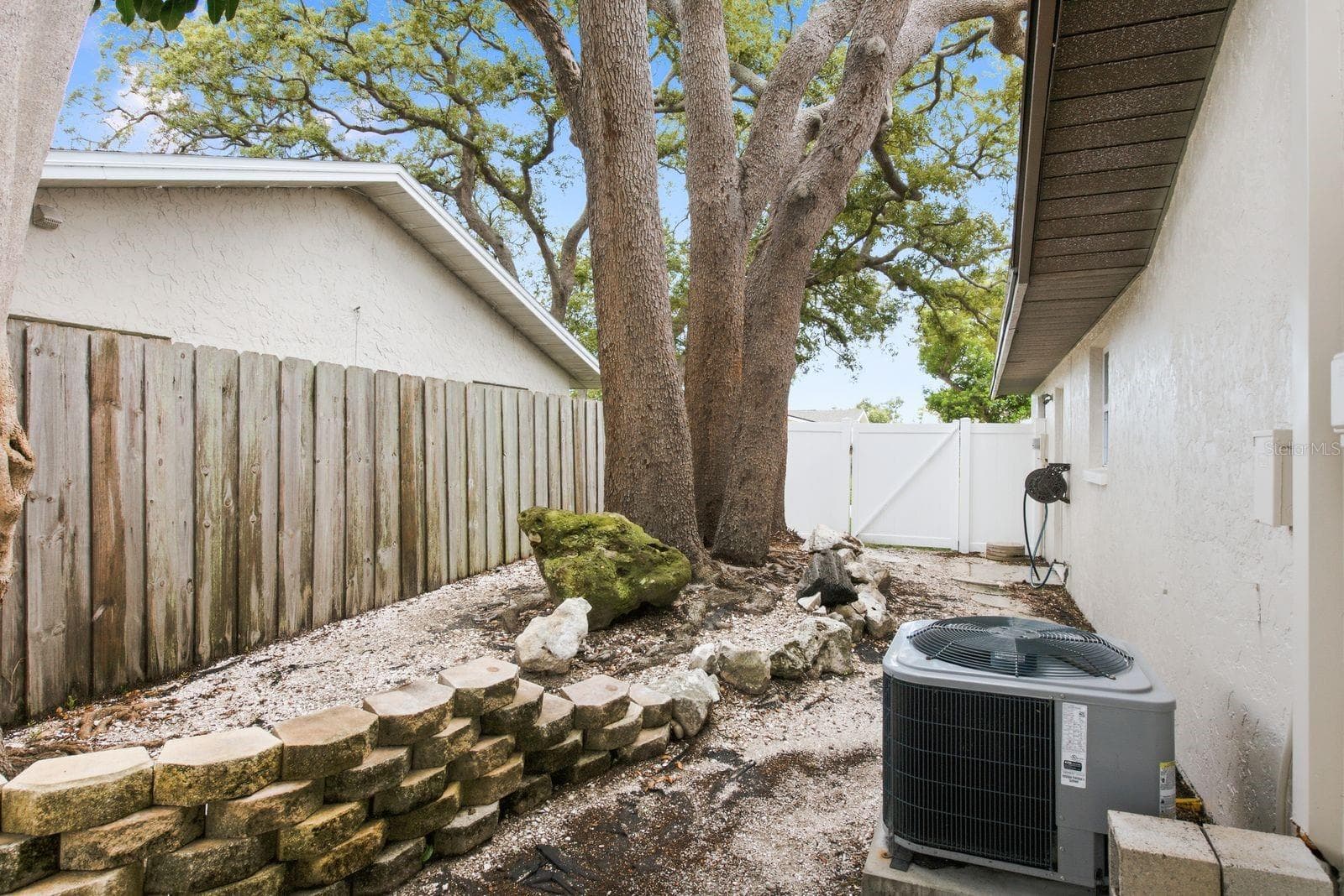 Mature trees bring character + beautiful shade. - 12620 115TH ST, LARGO
