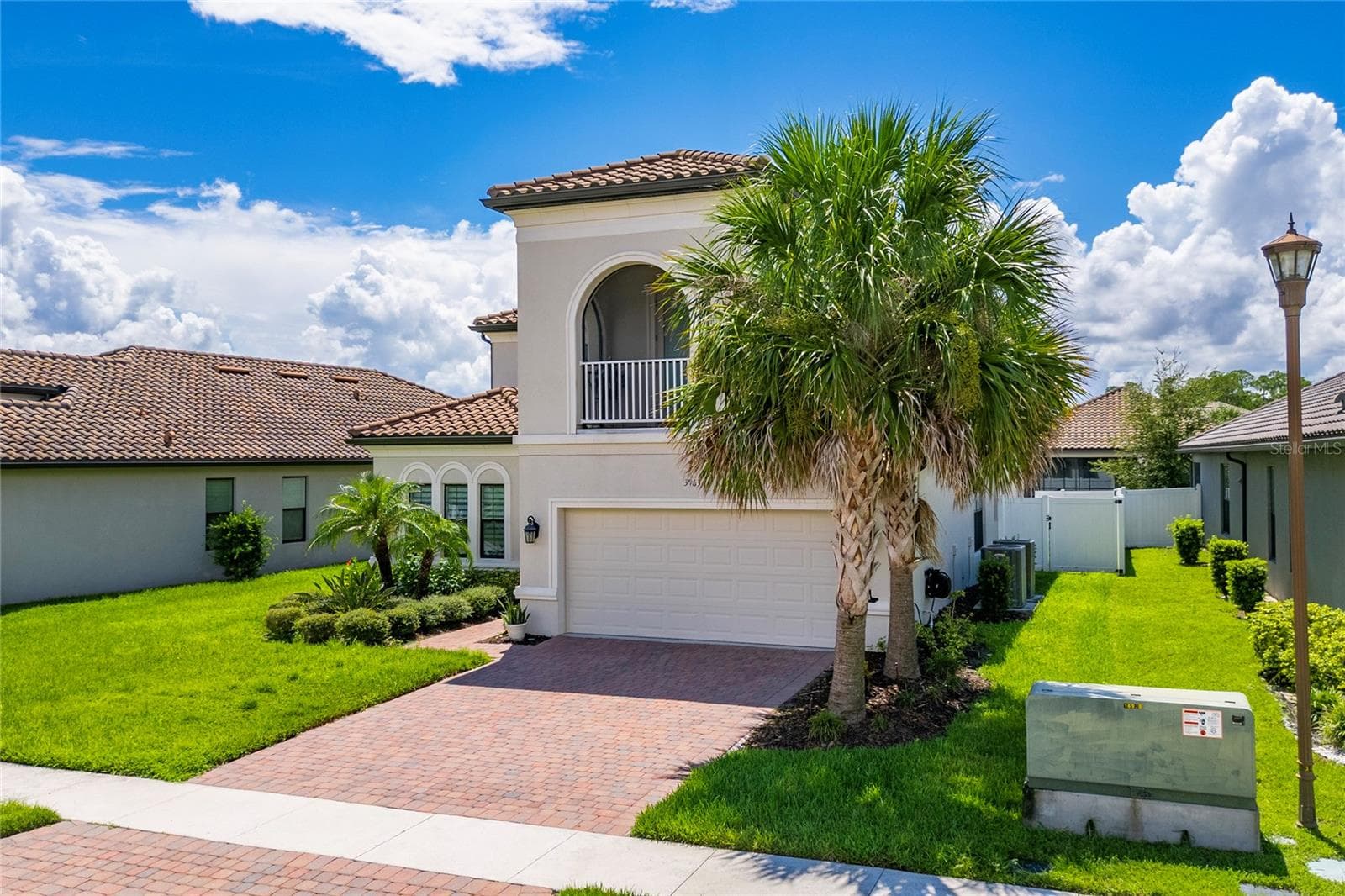 Single Family Residence at 3963 CARRICK BEND DR, KISSIMMEE, photo 5 of 72
