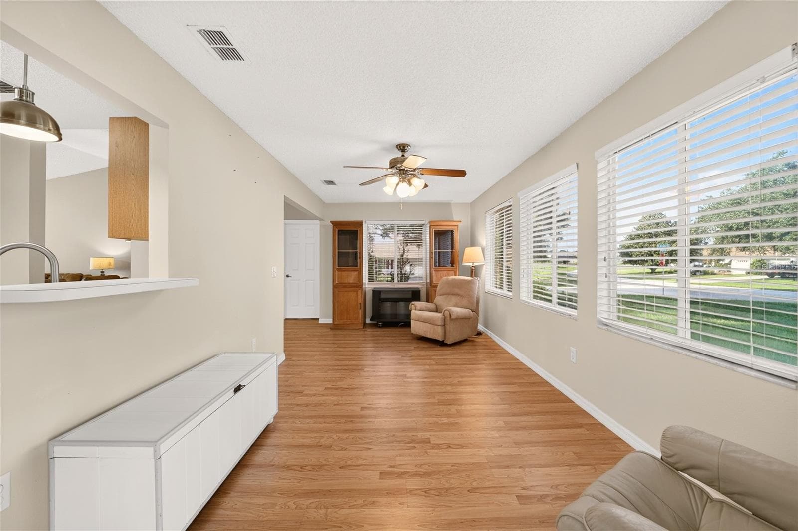 family room - 8661 SW 65TH TER, OCALA