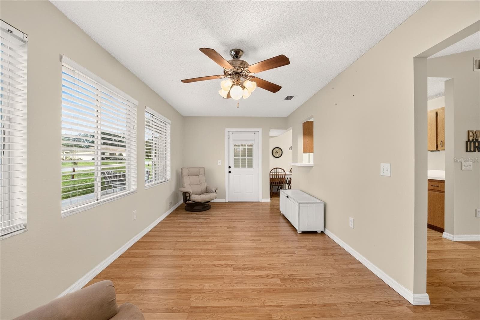 family room - 8661 SW 65TH TER, OCALA
