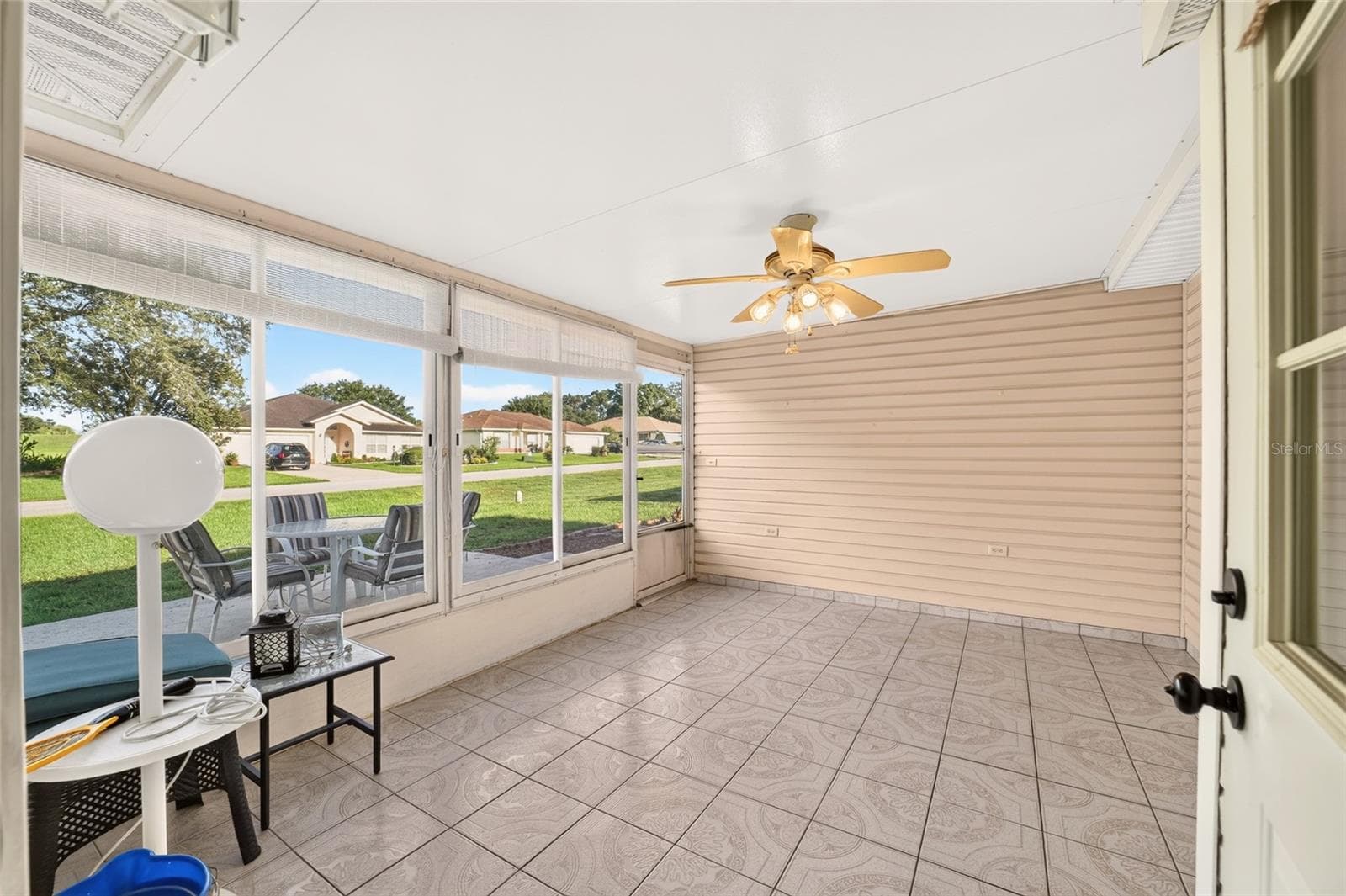 screened back porch - 8661 SW 65TH TER, OCALA