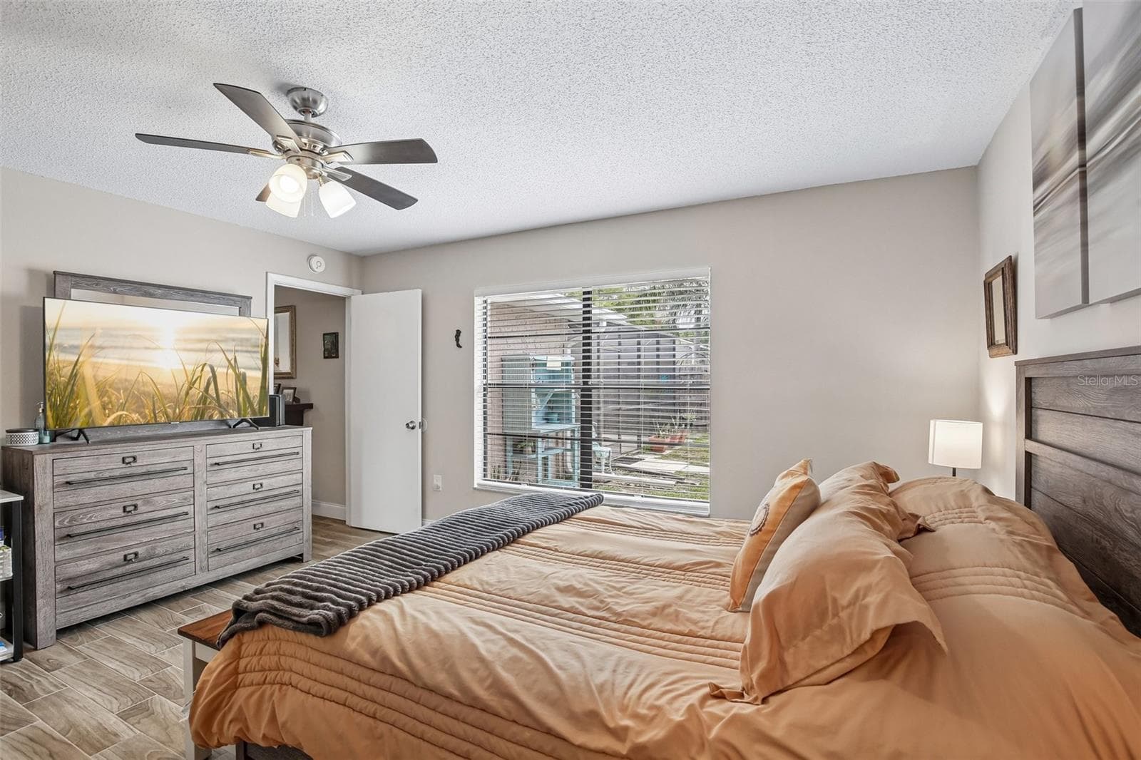 Single Family Residence at 12630 CEDAR RIDGE DR, HUDSON, photo 17 of 34