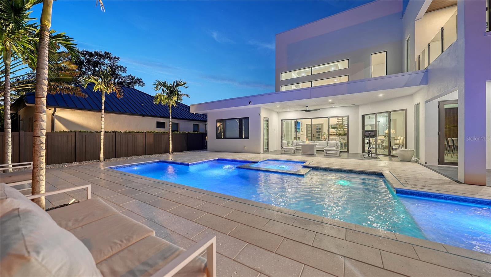 Single Family Residence at 1960 BOYCE ST, SARASOTA, photo 16 of 61