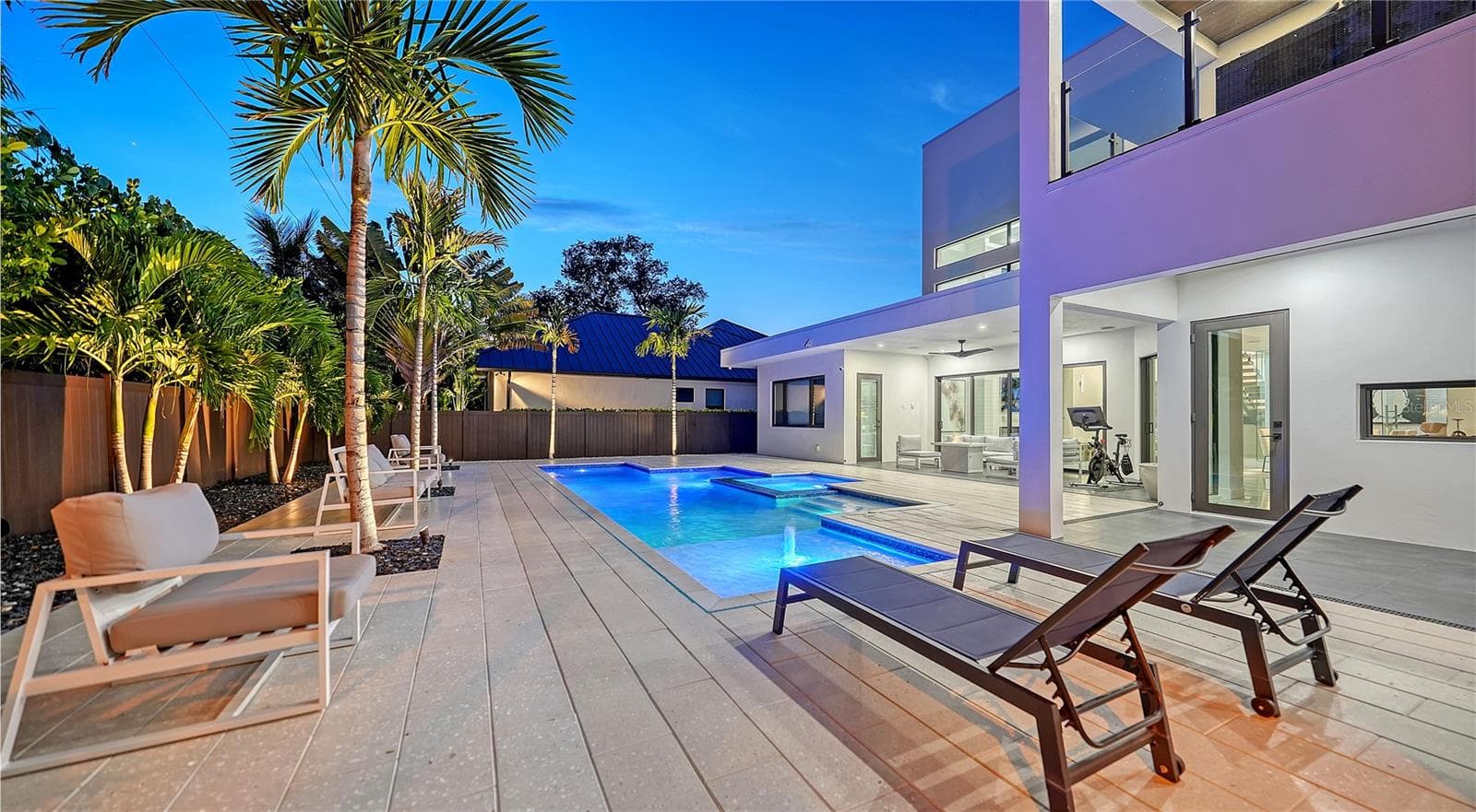 Single Family Residence at 1960 BOYCE ST, SARASOTA, photo 23 of 61
