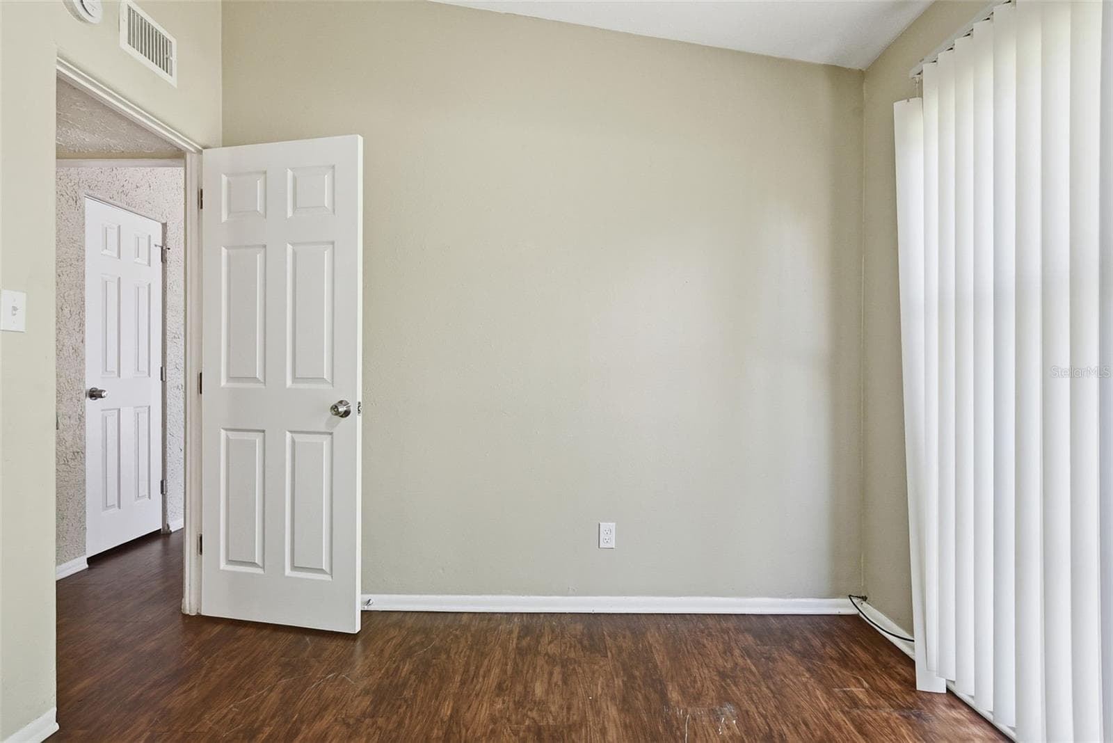 Single Family Residence at 5312 COVENTRY DR, ORLANDO, photo 18 of 38