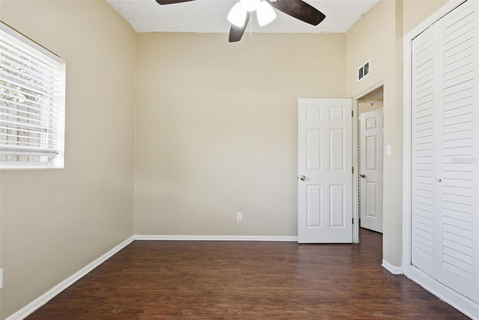 Single Family Residence at 5312 COVENTRY DR, ORLANDO, photo 20 of 38