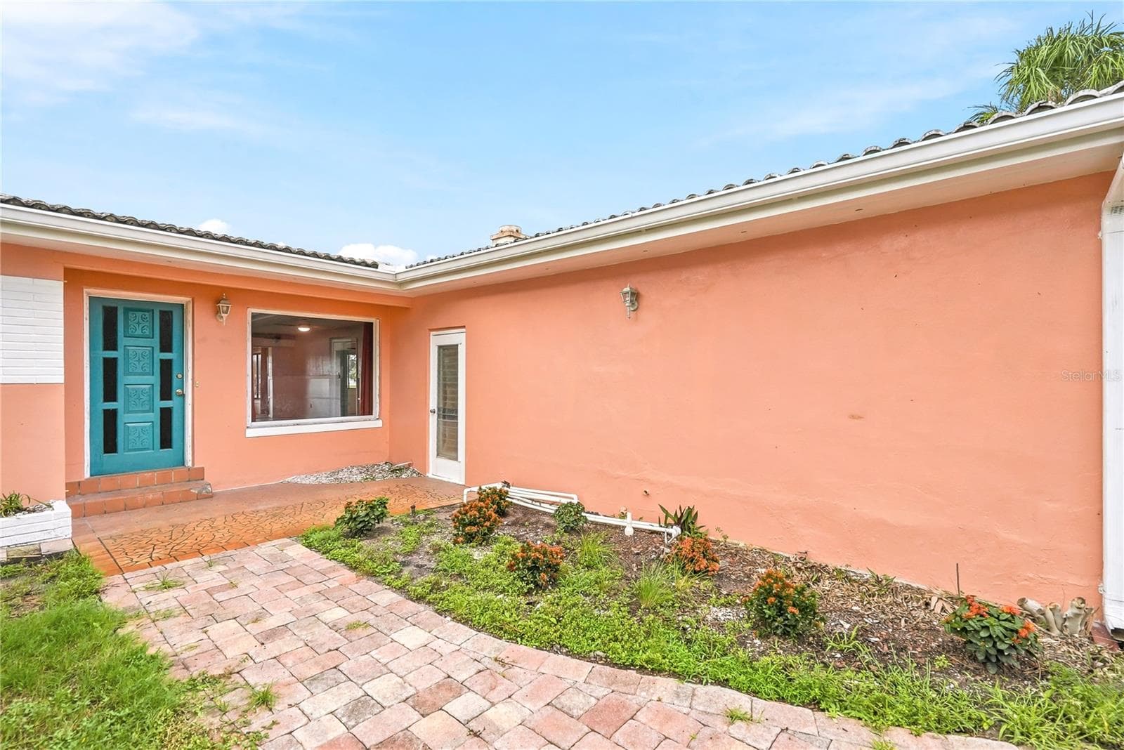 Single Family Residence at 3860 BELLE VISTA E, ST PETE BEACH, photo 2 of 29