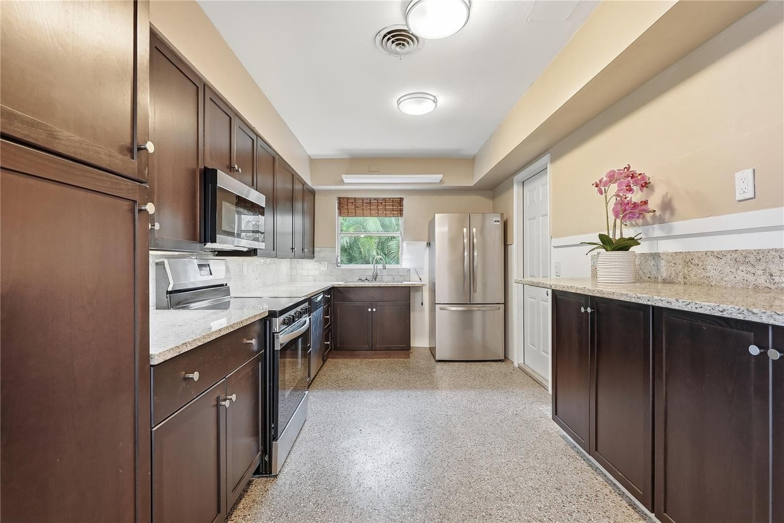 Single Family Residence at 3860 BELLE VISTA E, ST PETE BEACH, photo 12 of 29