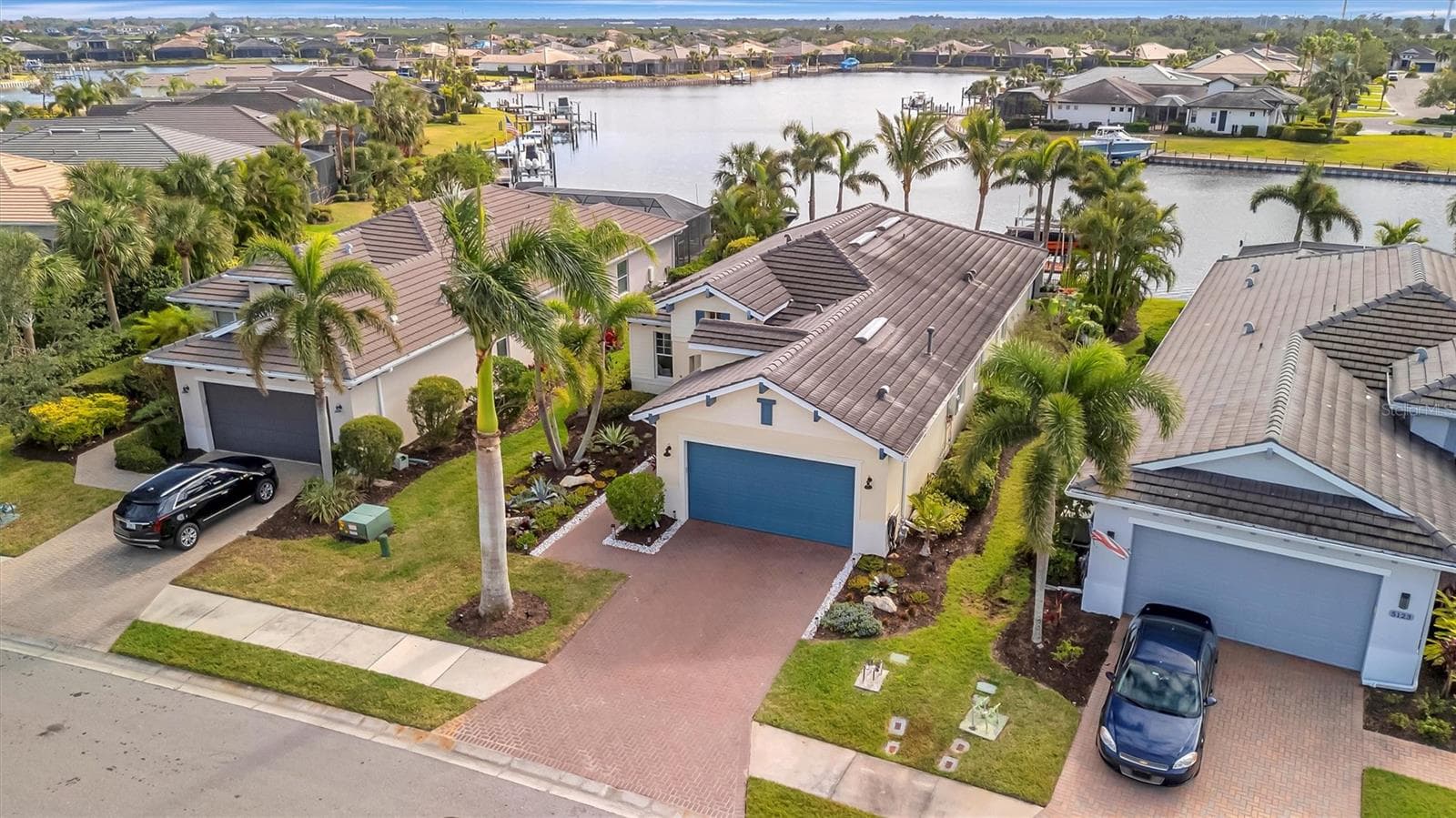 Single Family Residence at 5125 TIDEWATER PRESERVE BLVD, BRADENTON, photo 5 of 100